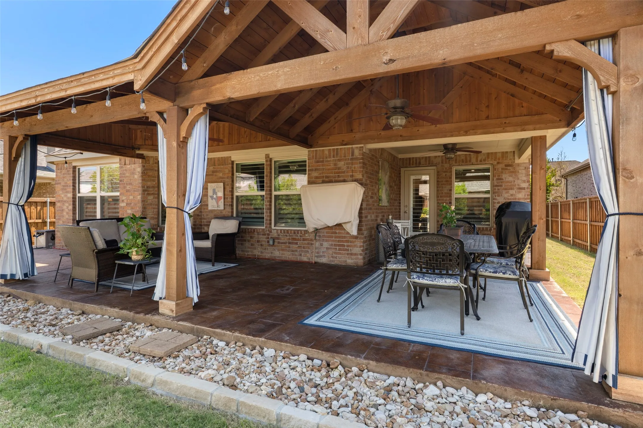 Amazing Outdoor Living