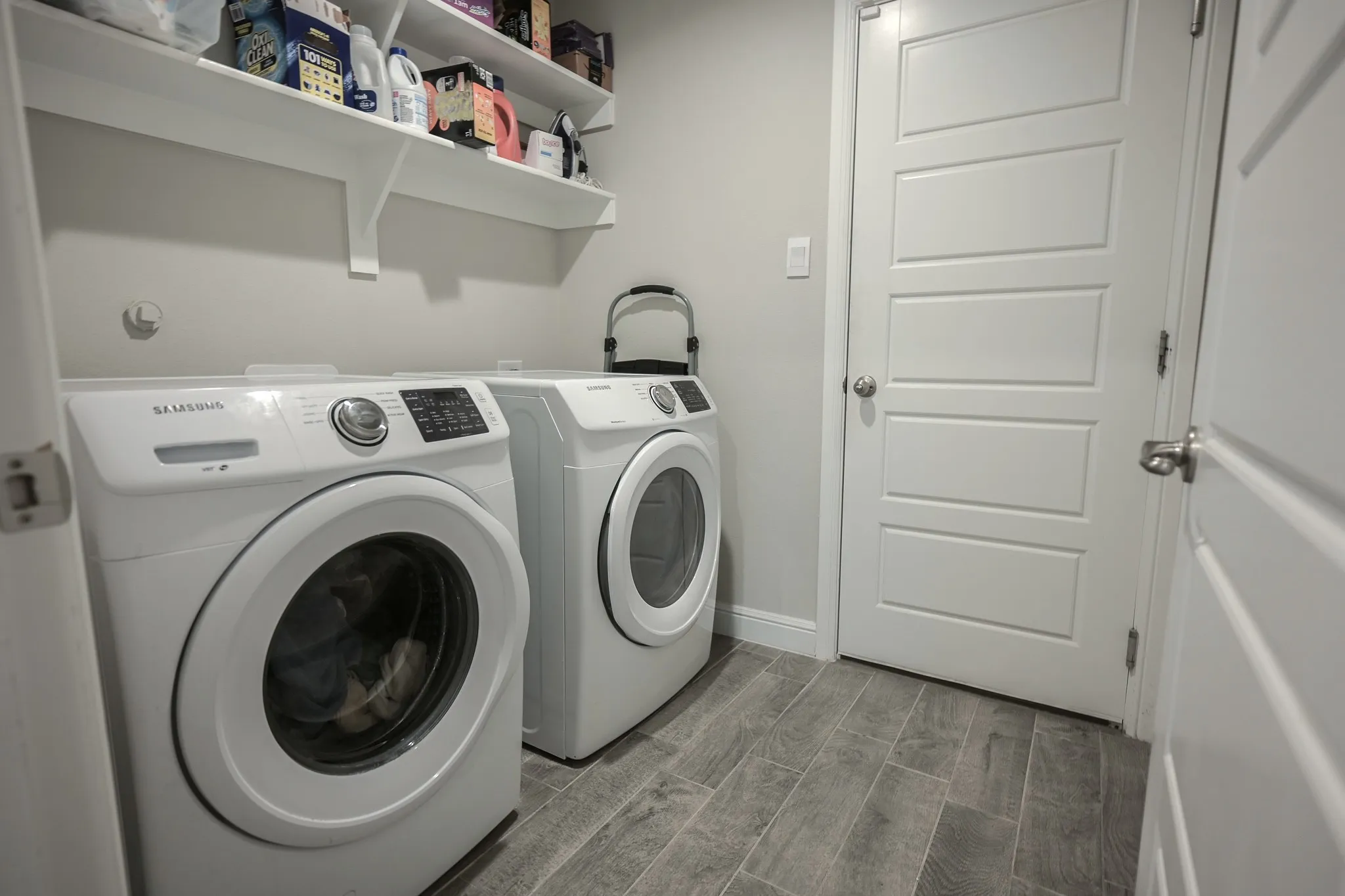Single Family Residence For Rent in Johnson County , 725 Golden Gate Park Road, Alvarado, Texas 76009, 4 Bedroom, 2 Bathroom, 2 Garage spaces, 2,172 Sqft, built in 2023, mls#21382484, Real Estate Agent in Alvarado, Homes For Rent in Johnson county, Homes For Rent in Alvarado, Realtor in Alvarado Texas, Real Estate Brokerage Independent Realty Texas, Luminita Cordes Realtor