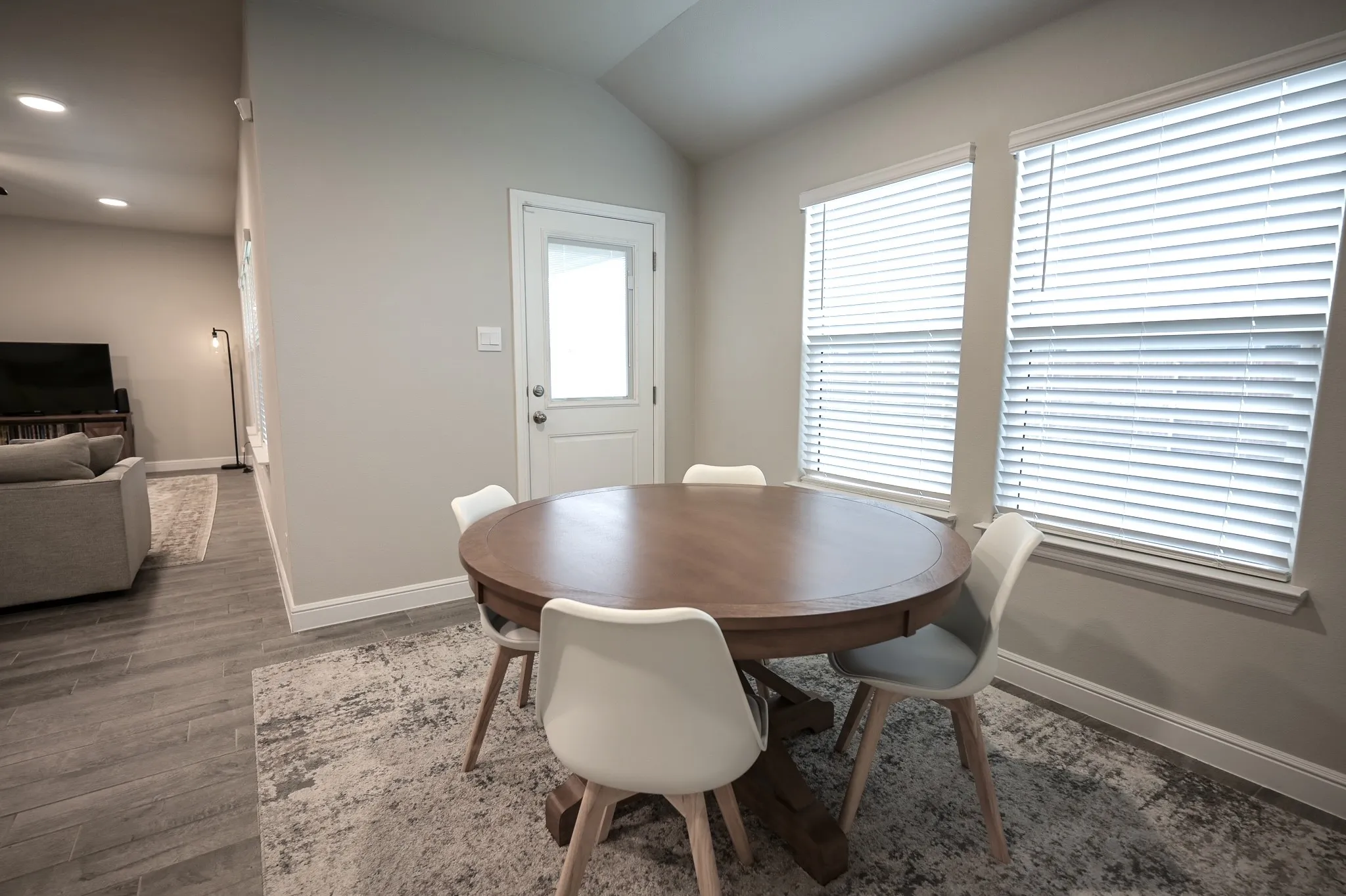 Single Family Residence For Rent in Johnson County , 725 Golden Gate Park Road, Alvarado, Texas 76009, 4 Bedroom, 2 Bathroom, 2 Garage spaces, 2,172 Sqft, built in 2023, mls#21382484, Real Estate Agent in Alvarado, Homes For Rent in Johnson county, Homes For Rent in Alvarado, Realtor in Alvarado Texas, Real Estate Brokerage Independent Realty Texas, Luminita Cordes Realtor