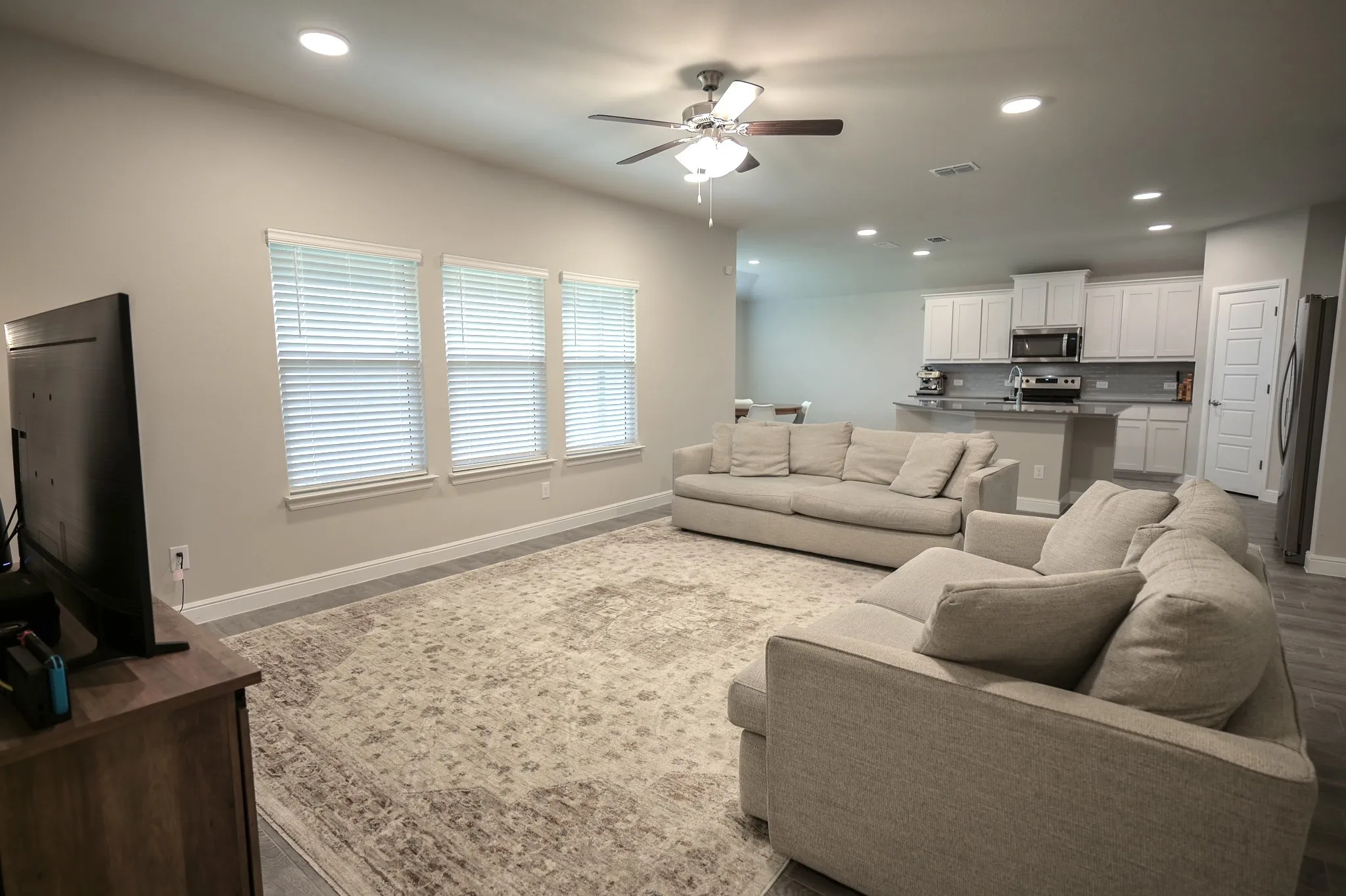 Single Family Residence For Rent in Johnson County , 725 Golden Gate Park Road, Alvarado, Texas 76009, 4 Bedroom, 2 Bathroom, 2 Garage spaces, 2,172 Sqft, built in 2023, mls#21382484, Real Estate Agent in Alvarado, Homes For Rent in Johnson county, Homes For Rent in Alvarado, Realtor in Alvarado Texas, Real Estate Brokerage Independent Realty Texas, Luminita Cordes Realtor
