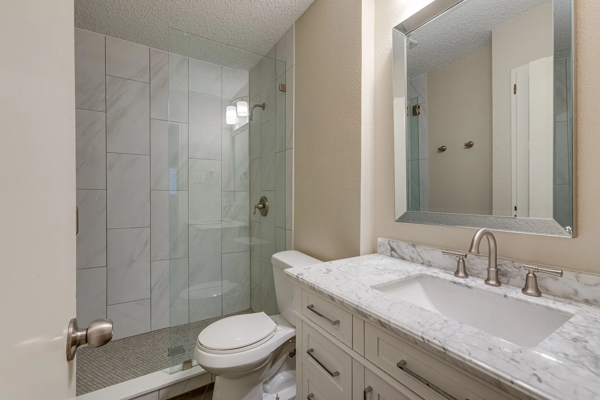 Single Family Residence For Rent in Dallas County , 508 Lexington Lane, Richardson, Texas 75080, 4 Bedroom, 3 Bathroom, Garage spaces, 1,705 Sqft, built in 1960, mls#21384523, Real Estate Agent in Richardson, Homes For Rent in Dallas county, Homes For Rent in Richardson, Realtor in Richardson Texas, Real Estate Brokerage Independent Realty Texas, Luminita Cordes Realtor