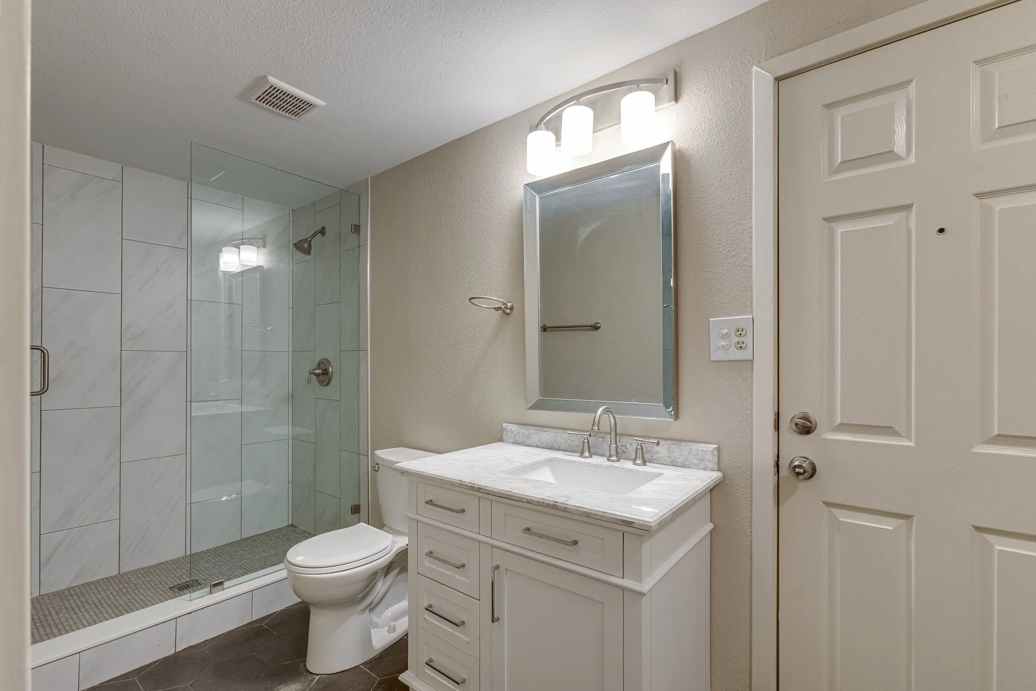 Single Family Residence For Rent in Dallas County , 508 Lexington Lane, Richardson, Texas 75080, 4 Bedroom, 3 Bathroom, Garage spaces, 1,705 Sqft, built in 1960, mls#21384523, Real Estate Agent in Richardson, Homes For Rent in Dallas county, Homes For Rent in Richardson, Realtor in Richardson Texas, Real Estate Brokerage Independent Realty Texas, Luminita Cordes Realtor