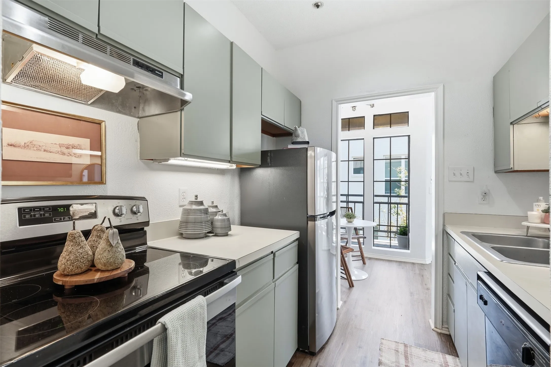 Condominium For Sale in Dallas County , 6248 Oram Street 14, Dallas, Texas 75214, 1 Bedroom, 1 Bathroom, Garage spaces, 685 Sqft, built in 1983, mls#21384365, Real Estate Agent in Dallas, Homes For Sale in Dallas county, Homes For Sale in Dallas, Realtor in Dallas Texas, Real Estate Brokerage Independent Realty Texas, Luminita Cordes Realtor