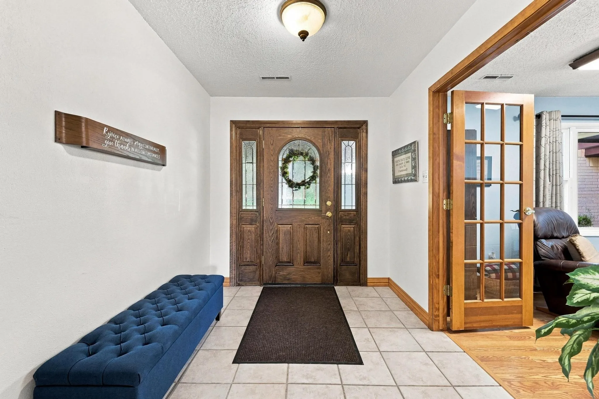 Single Family Residence For Sale in Fannin County , 2126 County Road 1450, Bonham, Texas 75418, 3 Bedroom, 2 Bathroom, 2 Garage spaces, 2,315 Sqft, built in 1974, mls#21381858, Real Estate Agent in Bonham, Homes For Sale in Fannin county, Homes For Sale in Bonham, Realtor in Bonham Texas, Real Estate Brokerage Independent Realty Texas, Luminita Cordes Realtor