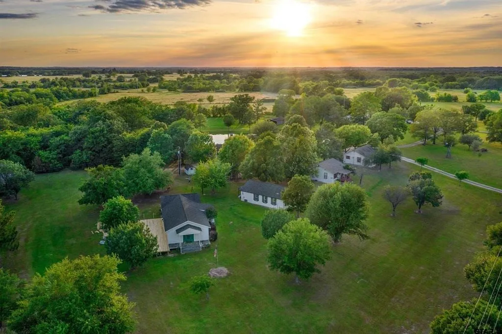 Business For Sale in Van Zandt County , 4588 SH 110, Grand Saline, Texas 75140, 0, 0, Garage spaces, 0 Sqft, built in 0, mls#21384486, Real Estate Agent in Grand Saline, Homes For Sale in Van Zandt county, Homes For Sale in Grand Saline, Realtor in Grand Saline Texas, Real Estate Brokerage Independent Realty Texas, Luminita Cordes Realtor