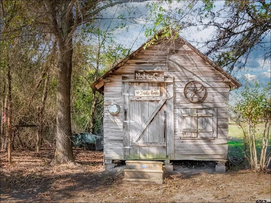 Business For Sale in Van Zandt County , 4588 SH 110, Grand Saline, Texas 75140, 0, 0, Garage spaces, 0 Sqft, built in 0, mls#21384486, Real Estate Agent in Grand Saline, Homes For Sale in Van Zandt county, Homes For Sale in Grand Saline, Realtor in Grand Saline Texas, Real Estate Brokerage Independent Realty Texas, Luminita Cordes Realtor