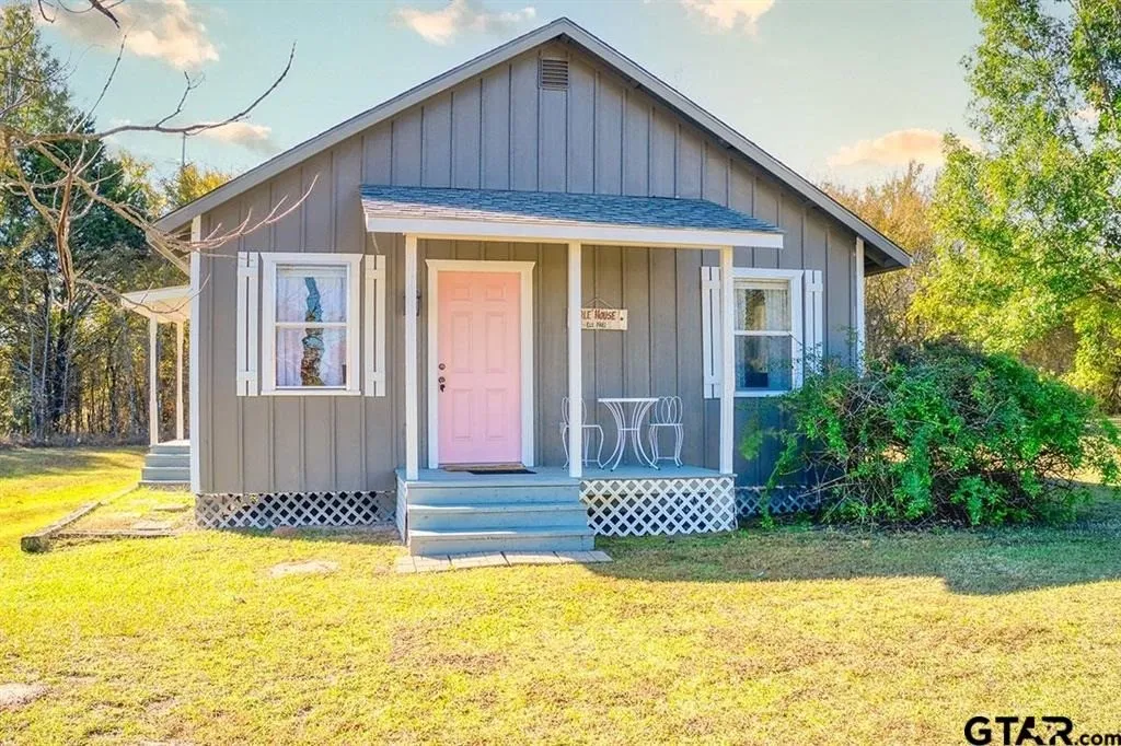 Business For Sale in Van Zandt County , 4588 SH 110, Grand Saline, Texas 75140, 0, 0, Garage spaces, 0 Sqft, built in 0, mls#21384486, Real Estate Agent in Grand Saline, Homes For Sale in Van Zandt county, Homes For Sale in Grand Saline, Realtor in Grand Saline Texas, Real Estate Brokerage Independent Realty Texas, Luminita Cordes Realtor
