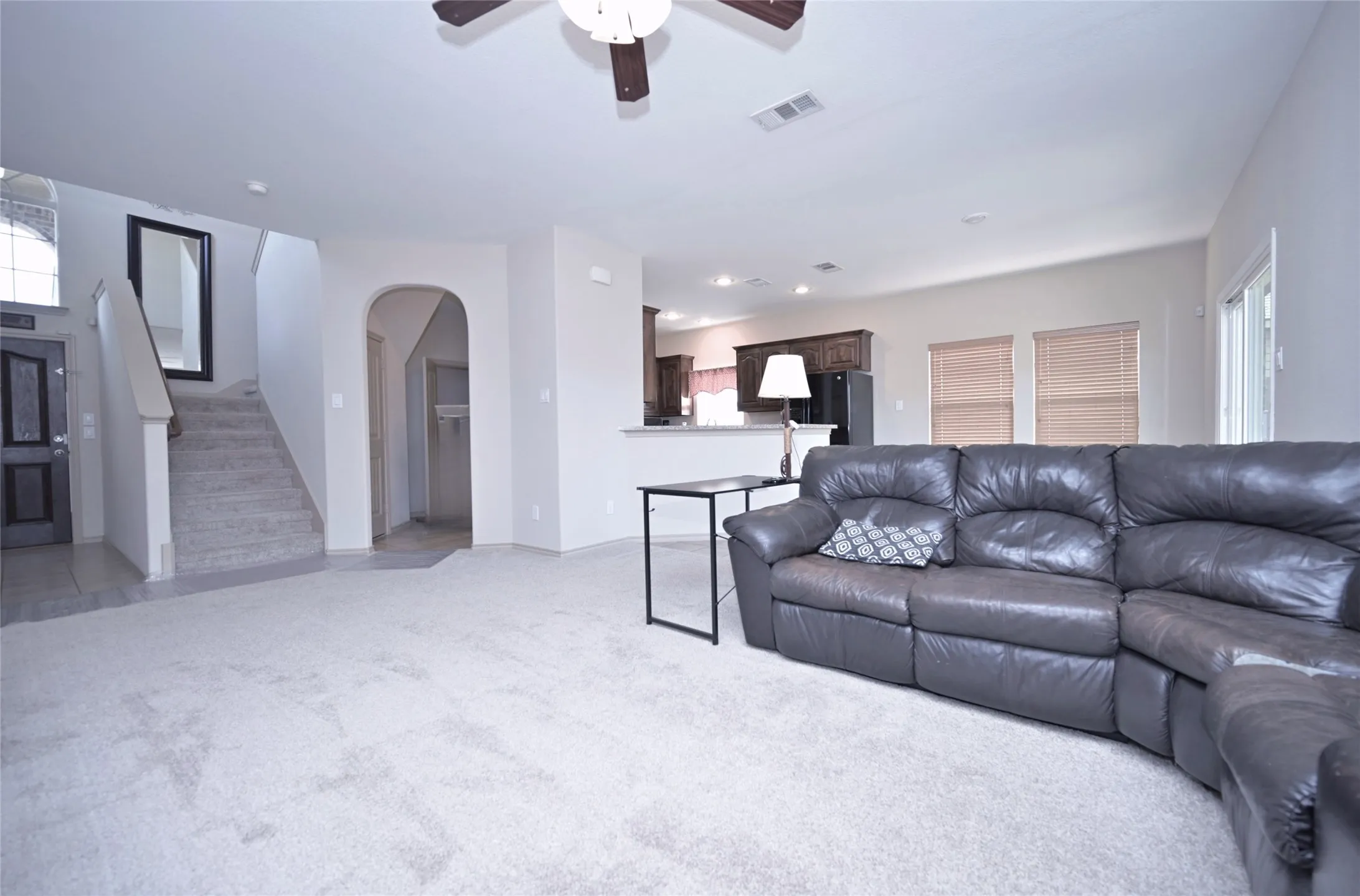 Single Family Residence For Sale in Tarrant County , 5300 Britton Ridge Lane, Fort Worth, Texas 76179, 3 Bedroom, 3 Bathroom, 2 Garage spaces, 1,750 Sqft, built in 2009, mls#21358509, Real Estate Agent in Fort Worth, Homes For Sale in Tarrant county, Homes For Sale in Fort Worth, Realtor in Fort Worth Texas, Real Estate Brokerage Independent Realty Texas, Luminita Cordes Realtor