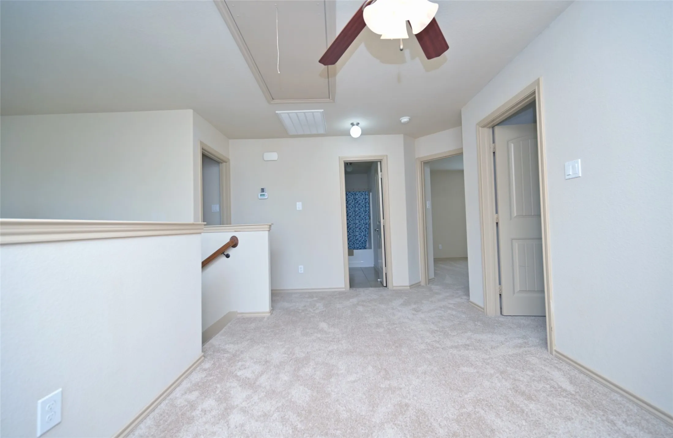 Single Family Residence For Sale in Tarrant County , 5300 Britton Ridge Lane, Fort Worth, Texas 76179, 3 Bedroom, 3 Bathroom, 2 Garage spaces, 1,750 Sqft, built in 2009, mls#21358509, Real Estate Agent in Fort Worth, Homes For Sale in Tarrant county, Homes For Sale in Fort Worth, Realtor in Fort Worth Texas, Real Estate Brokerage Independent Realty Texas, Luminita Cordes Realtor