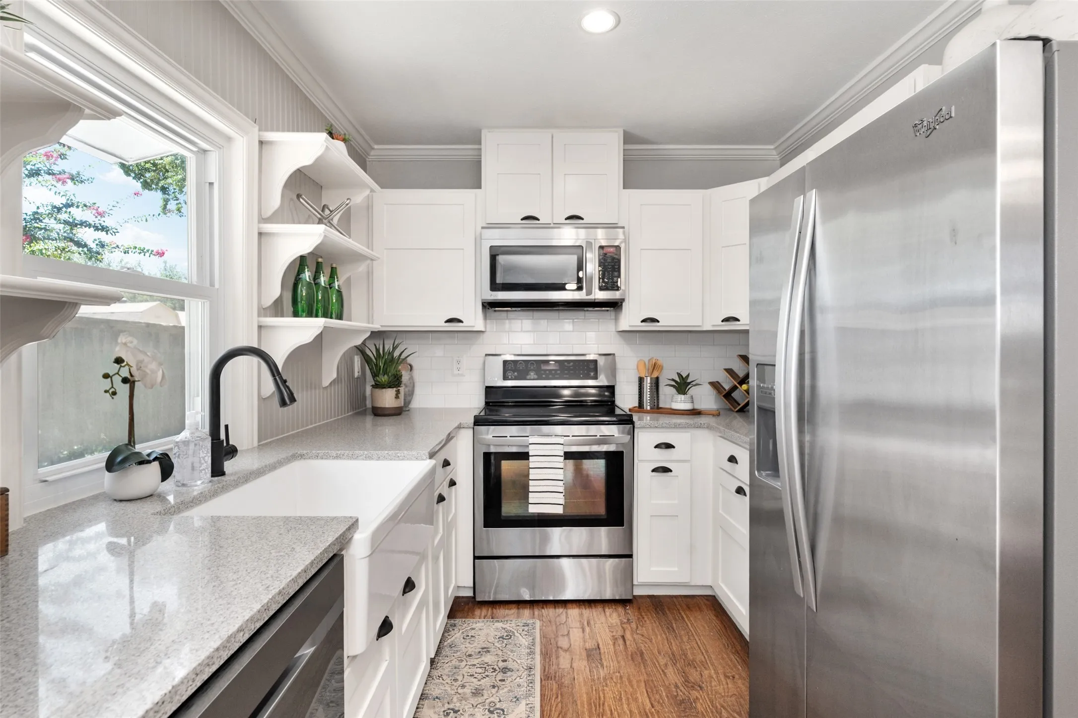 Single Family Residence For Rent in Dallas County , 1637 Dell Oak Drive, Garland, Texas 75040, 3 Bedroom, 2 Bathroom, 1 Garage spaces, 1,444 Sqft, built in 1974, mls#21384204, Real Estate Agent in Garland, Homes For Rent in Dallas county, Homes For Rent in Garland, Realtor in Garland Texas, Real Estate Brokerage Independent Realty Texas, Luminita Cordes Realtor