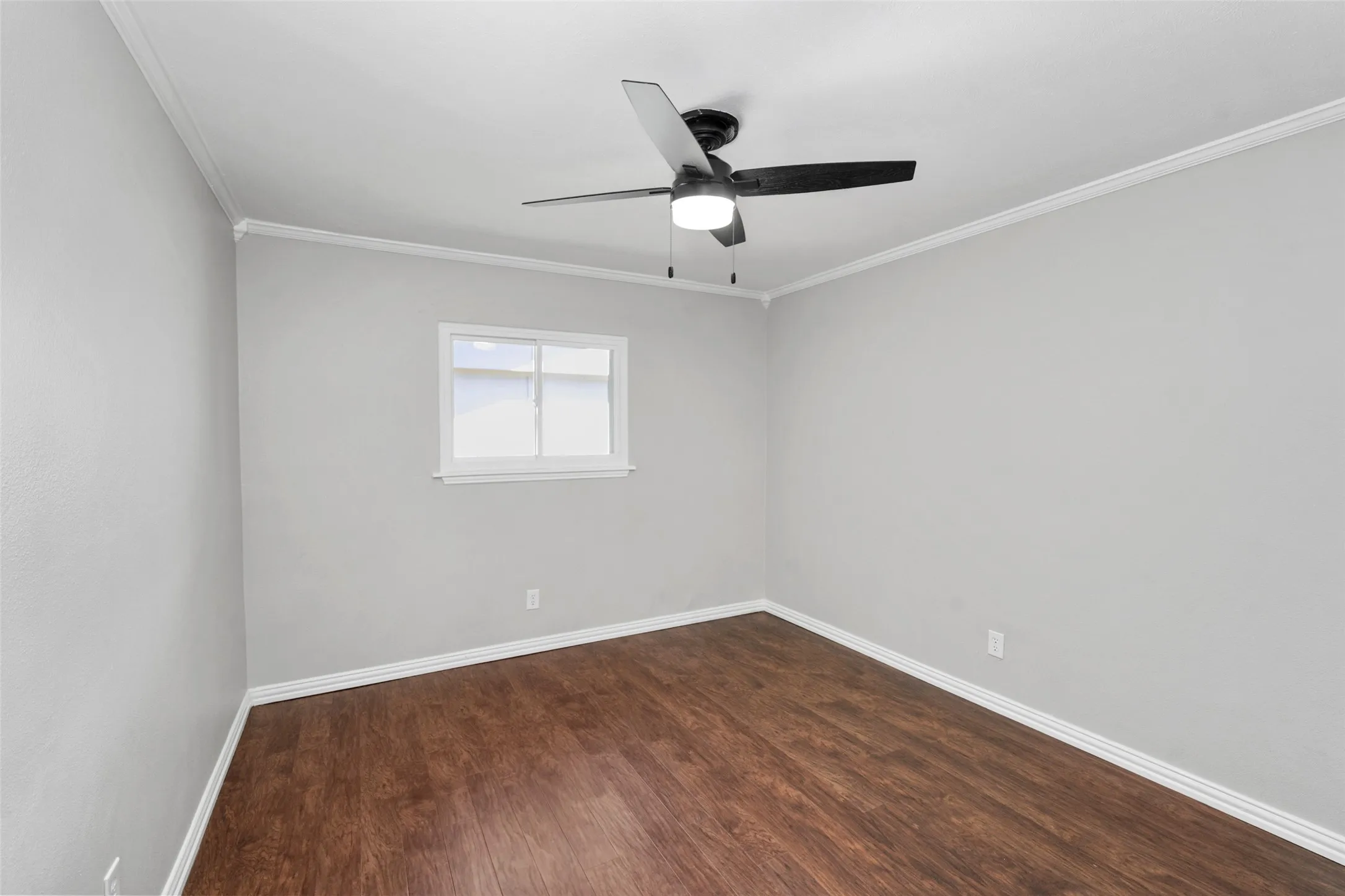 Single Family Residence For Rent in Dallas County , 1637 Dell Oak Drive, Garland, Texas 75040, 3 Bedroom, 2 Bathroom, 1 Garage spaces, 1,444 Sqft, built in 1974, mls#21384204, Real Estate Agent in Garland, Homes For Rent in Dallas county, Homes For Rent in Garland, Realtor in Garland Texas, Real Estate Brokerage Independent Realty Texas, Luminita Cordes Realtor