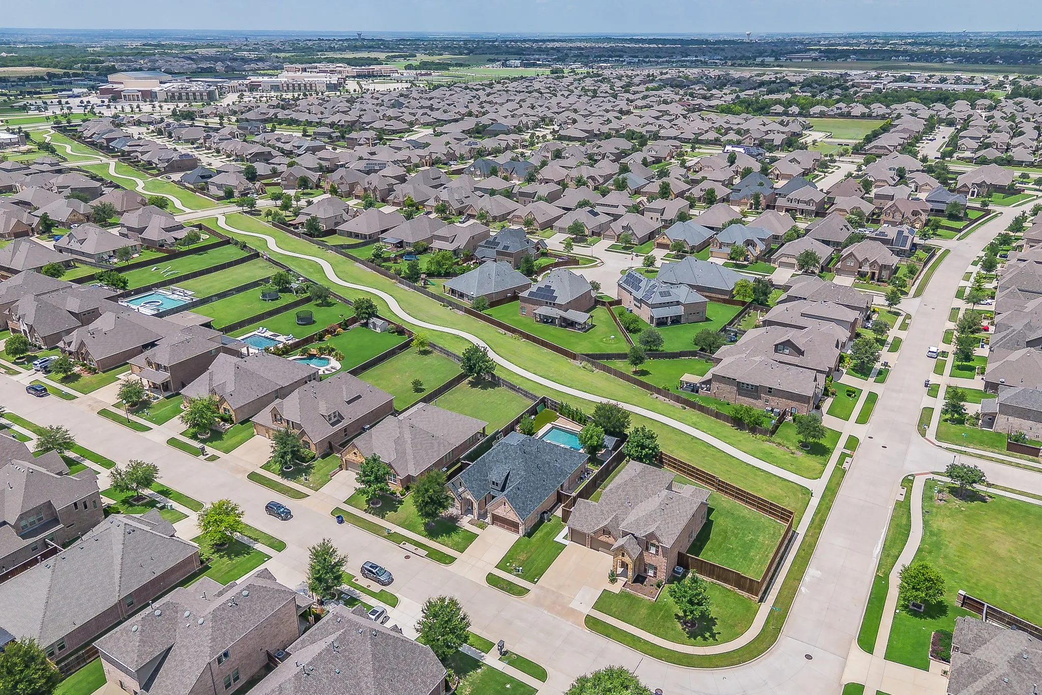 Single Family Residence For Sale in Collin County , 10700 Marble Falls Place, Mc Kinney, Texas 75071, 4 Bedroom, 4 Bathroom, 3 Garage spaces, 3,046 Sqft, built in 2017, mls#21384514, Real Estate Agent in Mc Kinney, Homes For Sale in Collin county, Homes For Sale in Mc Kinney, Realtor in Mc Kinney Texas, Real Estate Brokerage Independent Realty Texas, Luminita Cordes Realtor