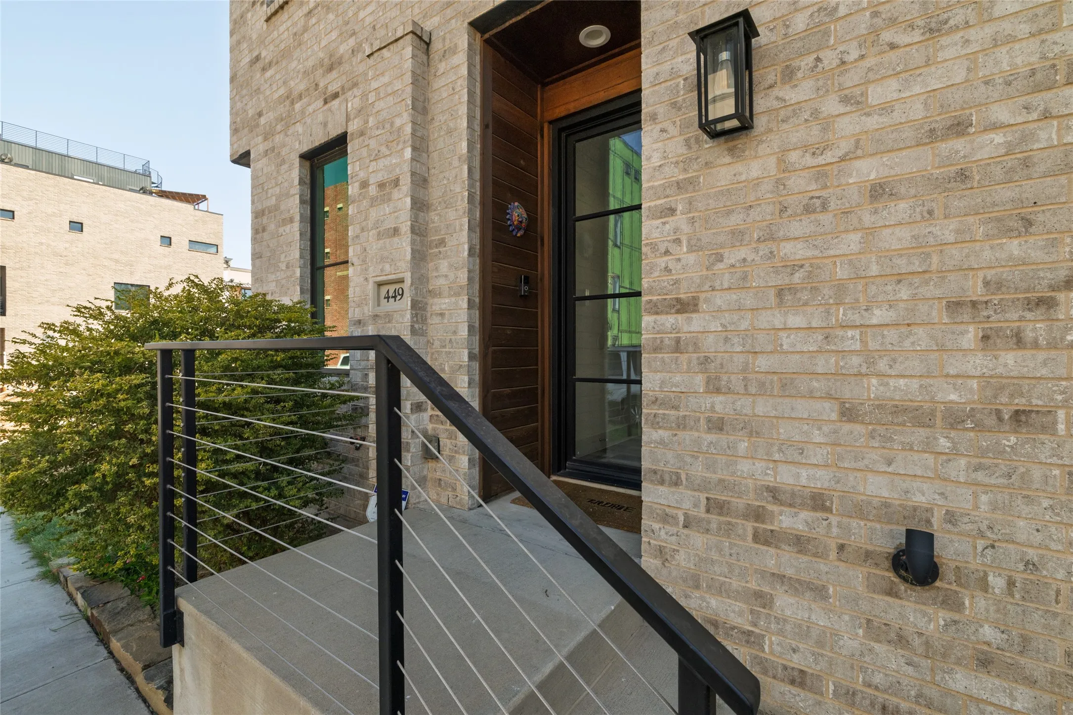 Townhouse For Sale in Tarrant County , 449 S Rayner Street, Fort Worth, Texas 76111, 3 Bedroom, 4 Bathroom, 2 Garage spaces, 1,823 Sqft, built in 2021, mls#21384196, Real Estate Agent in Fort Worth, Homes For Sale in Tarrant county, Homes For Sale in Fort Worth, Realtor in Fort Worth Texas, Real Estate Brokerage Independent Realty Texas, Luminita Cordes Realtor
