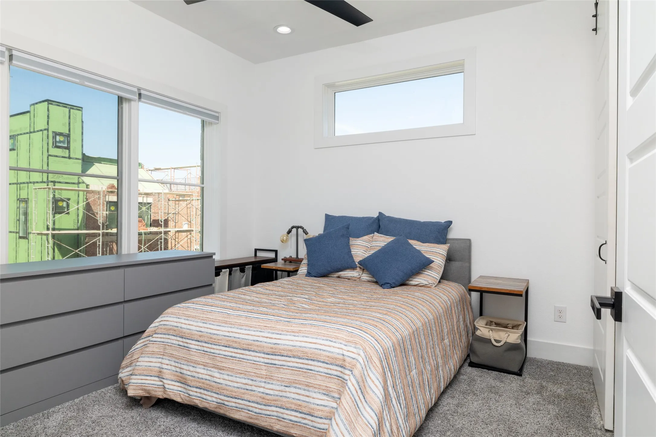 Townhouse For Sale in Tarrant County , 449 S Rayner Street, Fort Worth, Texas 76111, 3 Bedroom, 4 Bathroom, 2 Garage spaces, 1,823 Sqft, built in 2021, mls#21384196, Real Estate Agent in Fort Worth, Homes For Sale in Tarrant county, Homes For Sale in Fort Worth, Realtor in Fort Worth Texas, Real Estate Brokerage Independent Realty Texas, Luminita Cordes Realtor