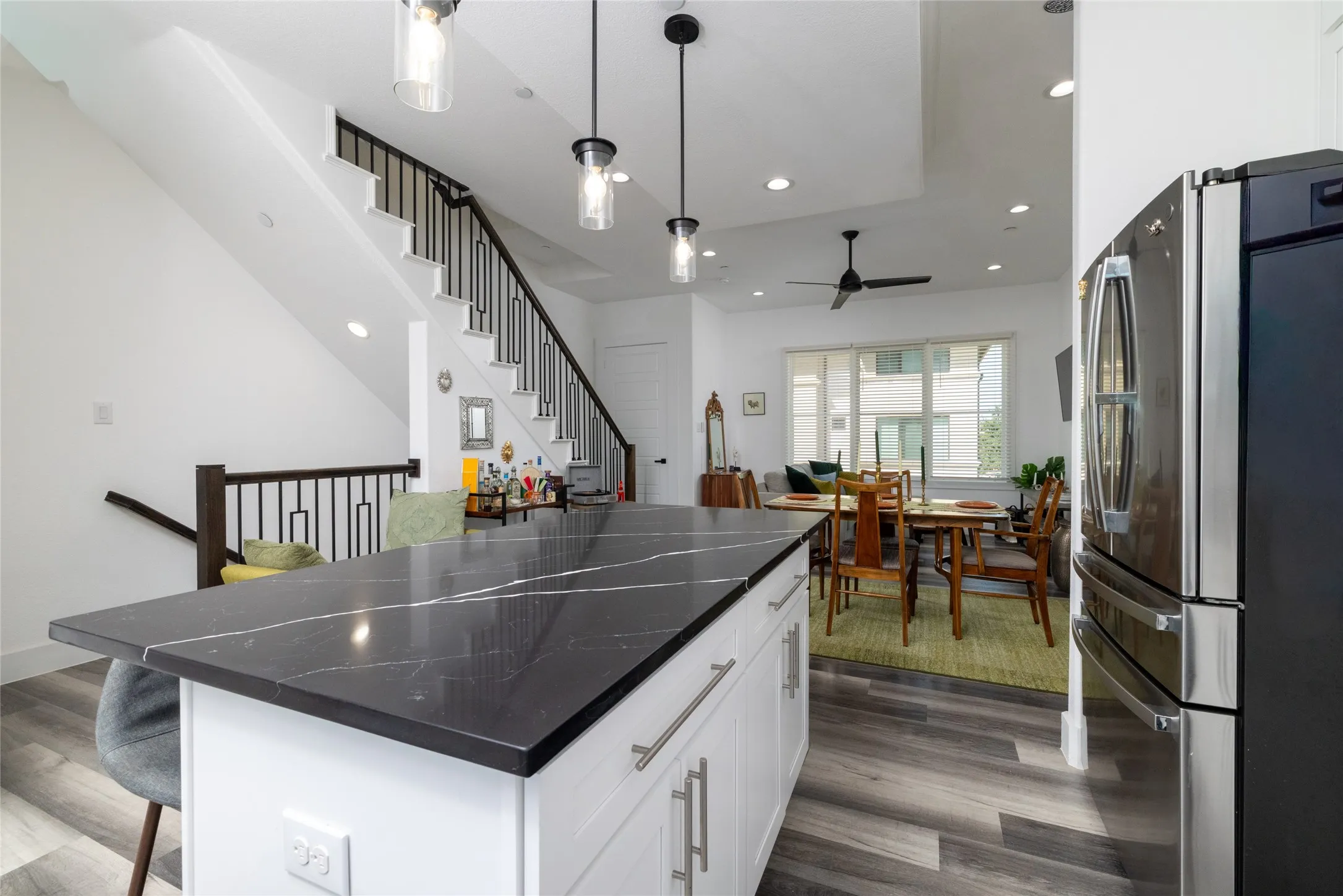 Townhouse For Sale in Tarrant County , 449 S Rayner Street, Fort Worth, Texas 76111, 3 Bedroom, 4 Bathroom, 2 Garage spaces, 1,823 Sqft, built in 2021, mls#21384196, Real Estate Agent in Fort Worth, Homes For Sale in Tarrant county, Homes For Sale in Fort Worth, Realtor in Fort Worth Texas, Real Estate Brokerage Independent Realty Texas, Luminita Cordes Realtor