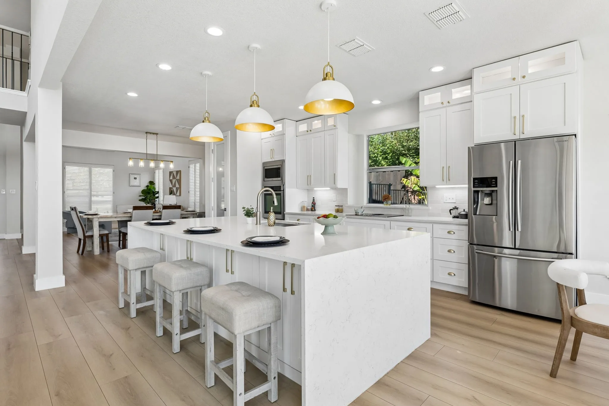 Single Family Residence For Sale in Rockwall County , 6218 Lincolnshire Lane, Rowlett, Texas 75087, 6 Bedroom, 4 Bathroom, 2 Garage spaces, 4,317 Sqft, built in 1996, mls#21383494, Real Estate Agent in Rowlett, Homes For Sale in Rockwall county, Homes For Sale in Rowlett, Realtor in Rowlett Texas, Real Estate Brokerage Independent Realty Texas, Luminita Cordes Realtor