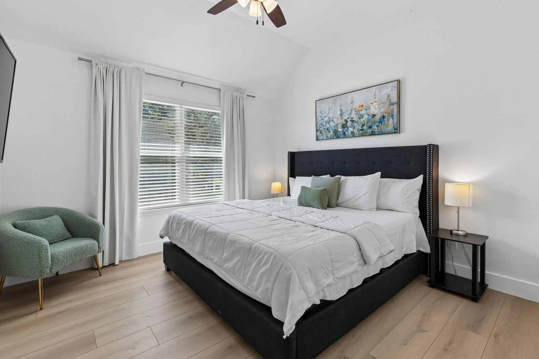 Single Family Residence For Sale in Rockwall County , 6218 Lincolnshire Lane, Rowlett, Texas 75087, 6 Bedroom, 4 Bathroom, 2 Garage spaces, 4,317 Sqft, built in 1996, mls#21383494, Real Estate Agent in Rowlett, Homes For Sale in Rockwall county, Homes For Sale in Rowlett, Realtor in Rowlett Texas, Real Estate Brokerage Independent Realty Texas, Luminita Cordes Realtor