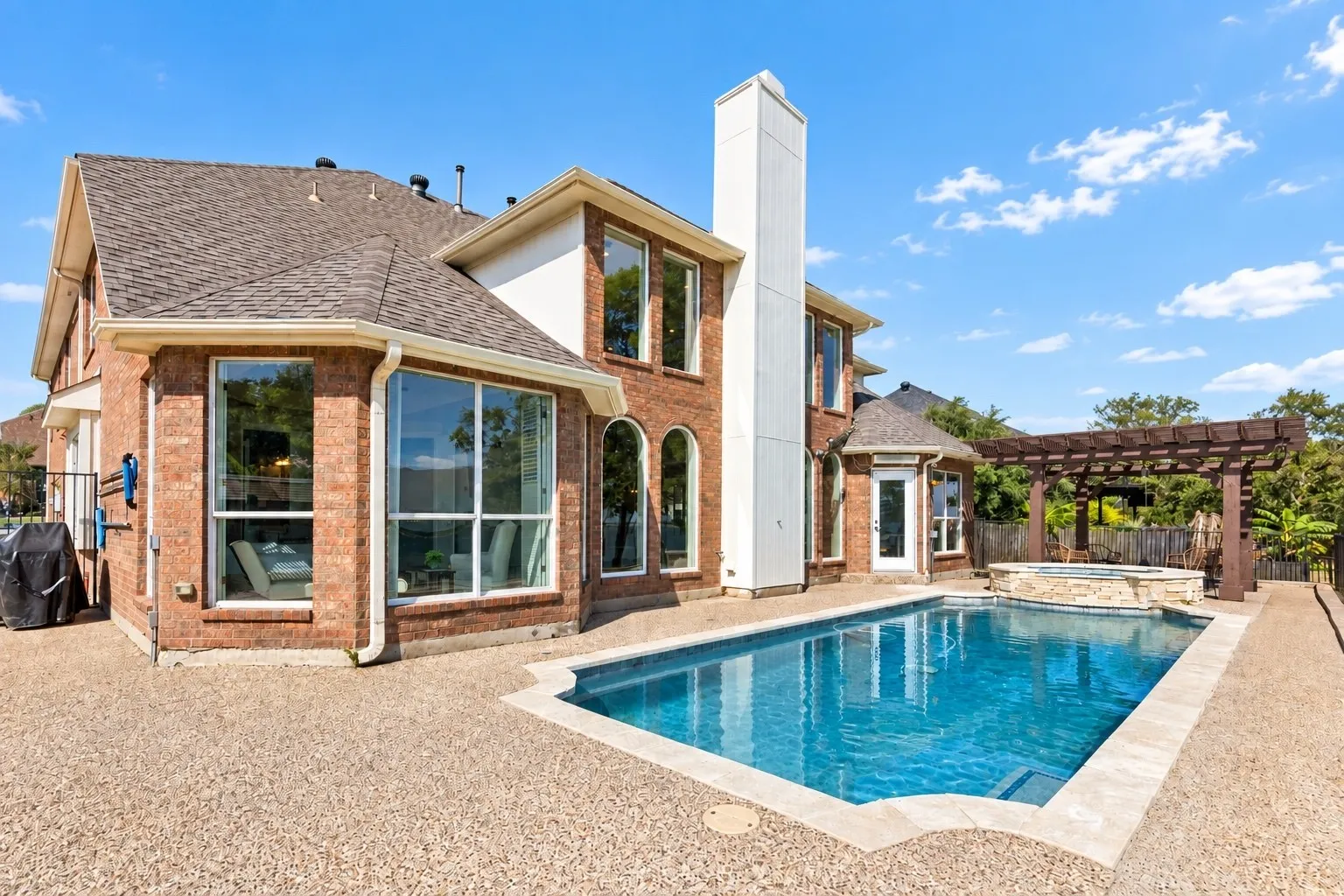 Single Family Residence For Sale in Rockwall County , 6218 Lincolnshire Lane, Rowlett, Texas 75087, 6 Bedroom, 4 Bathroom, 2 Garage spaces, 4,317 Sqft, built in 1996, mls#21383494, Real Estate Agent in Rowlett, Homes For Sale in Rockwall county, Homes For Sale in Rowlett, Realtor in Rowlett Texas, Real Estate Brokerage Independent Realty Texas, Luminita Cordes Realtor