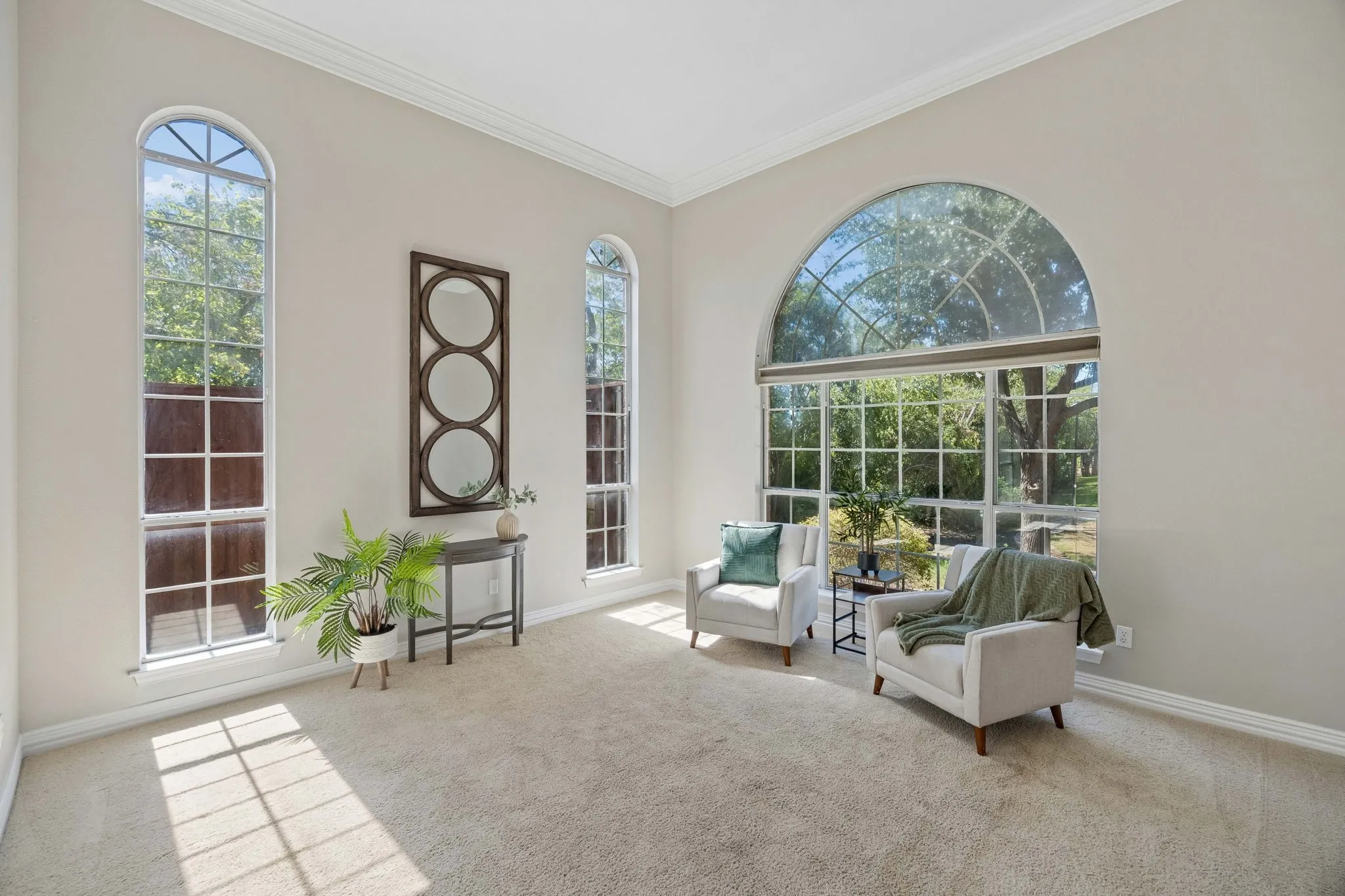 Single Family Residence For Sale in Denton County , 3700 Maywood Court, Carrollton, Texas 75007, 4 Bedroom, 3 Bathroom, 2 Garage spaces, 2,567 Sqft, built in 1992, mls#21384540, Real Estate Agent in Carrollton, Homes For Sale in Denton county, Homes For Sale in Carrollton, Realtor in Carrollton Texas, Real Estate Brokerage Independent Realty Texas, Luminita Cordes Realtor