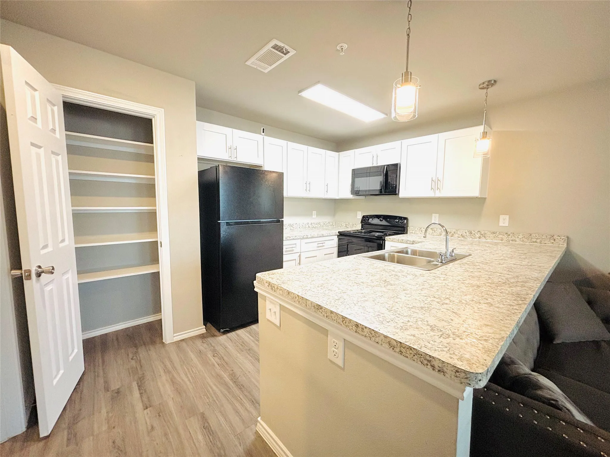 Condominium For Sale in Dallas County , 6108 Abrams Road 202, Dallas, Texas 75231, 1 Bedroom, 1 Bathroom, Garage spaces, 600 Sqft, built in 2021, mls#21384543, Real Estate Agent in Dallas, Homes For Sale in Dallas county, Homes For Sale in Dallas, Realtor in Dallas Texas, Real Estate Brokerage Independent Realty Texas, Luminita Cordes Realtor