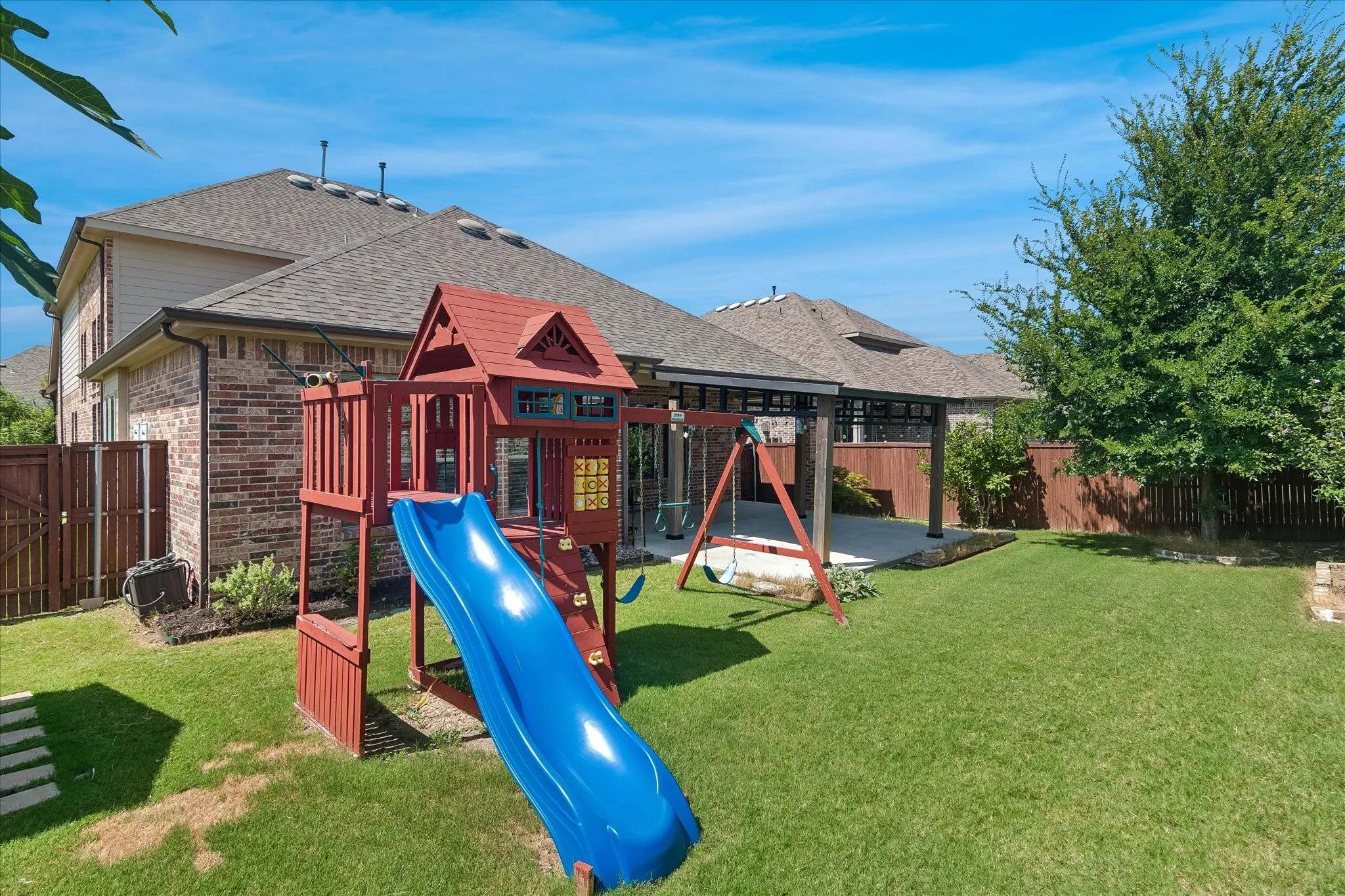 Single Family Residence For Rent in Collin County , 6500 Palo Alto Street, Mc Kinney, Texas 75070, 4 Bedroom, 4 Bathroom, 2 Garage spaces, 3,593 Sqft, built in 2017, mls#21383426, Real Estate Agent in Mc Kinney, Homes For Rent in Collin county, Homes For Rent in Mc Kinney, Realtor in Mc Kinney Texas, Real Estate Brokerage Independent Realty Texas, Luminita Cordes Realtor