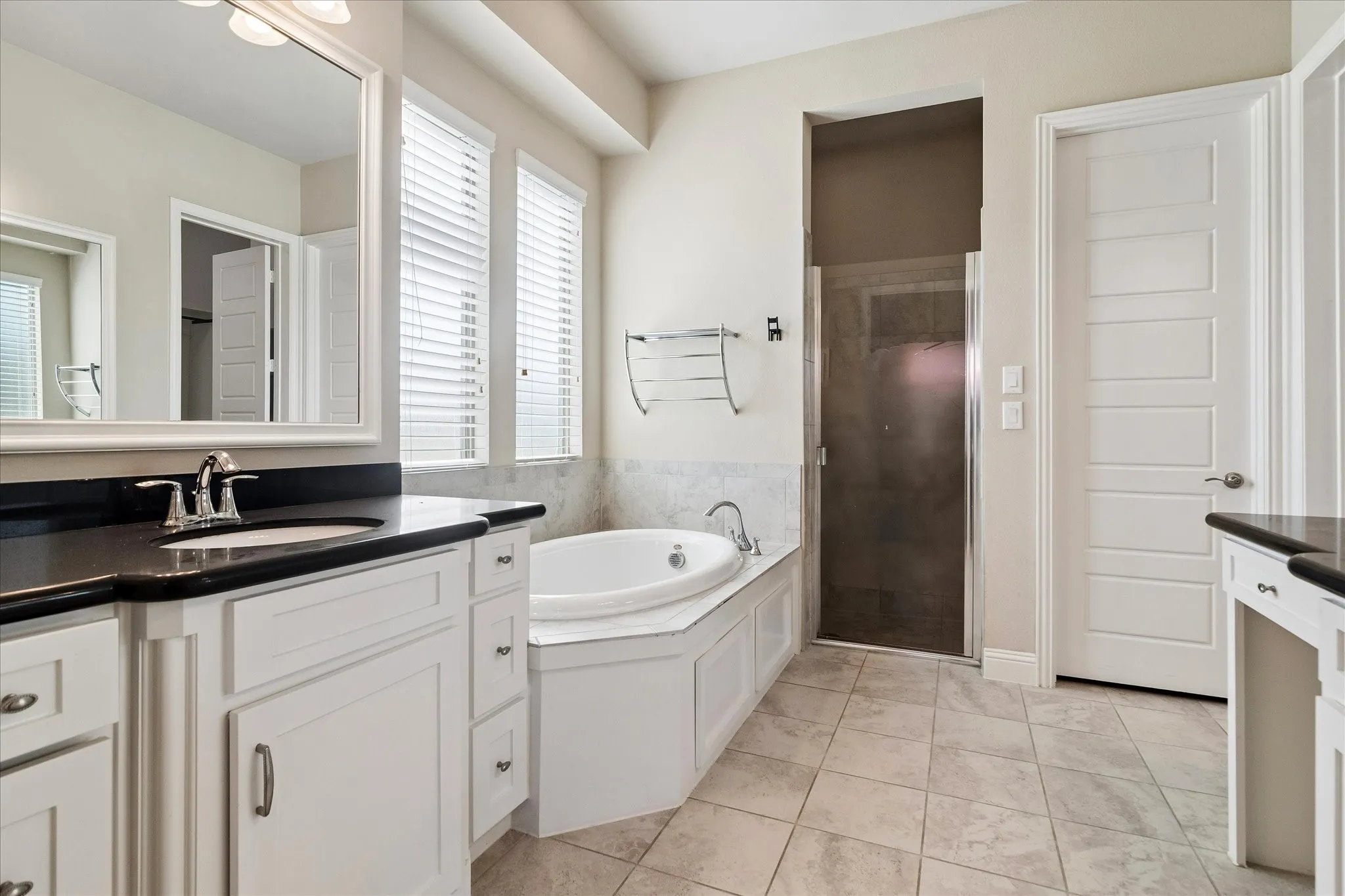 Single Family Residence For Rent in Collin County , 6500 Palo Alto Street, Mc Kinney, Texas 75070, 4 Bedroom, 4 Bathroom, 2 Garage spaces, 3,593 Sqft, built in 2017, mls#21383426, Real Estate Agent in Mc Kinney, Homes For Rent in Collin county, Homes For Rent in Mc Kinney, Realtor in Mc Kinney Texas, Real Estate Brokerage Independent Realty Texas, Luminita Cordes Realtor