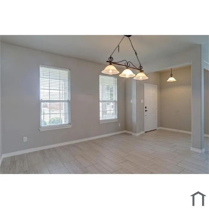 Single Family Residence For Rent in Denton County , 1709 Duck Cove Drive, Aubrey, Texas 76227, 5 Bedroom, 3 Bathroom, 2 Garage spaces, 3,114 Sqft, built in 2004, mls#21384558, Real Estate Agent in Aubrey, Homes For Rent in Denton county, Homes For Rent in Aubrey, Realtor in Aubrey Texas, Real Estate Brokerage Independent Realty Texas, Luminita Cordes Realtor