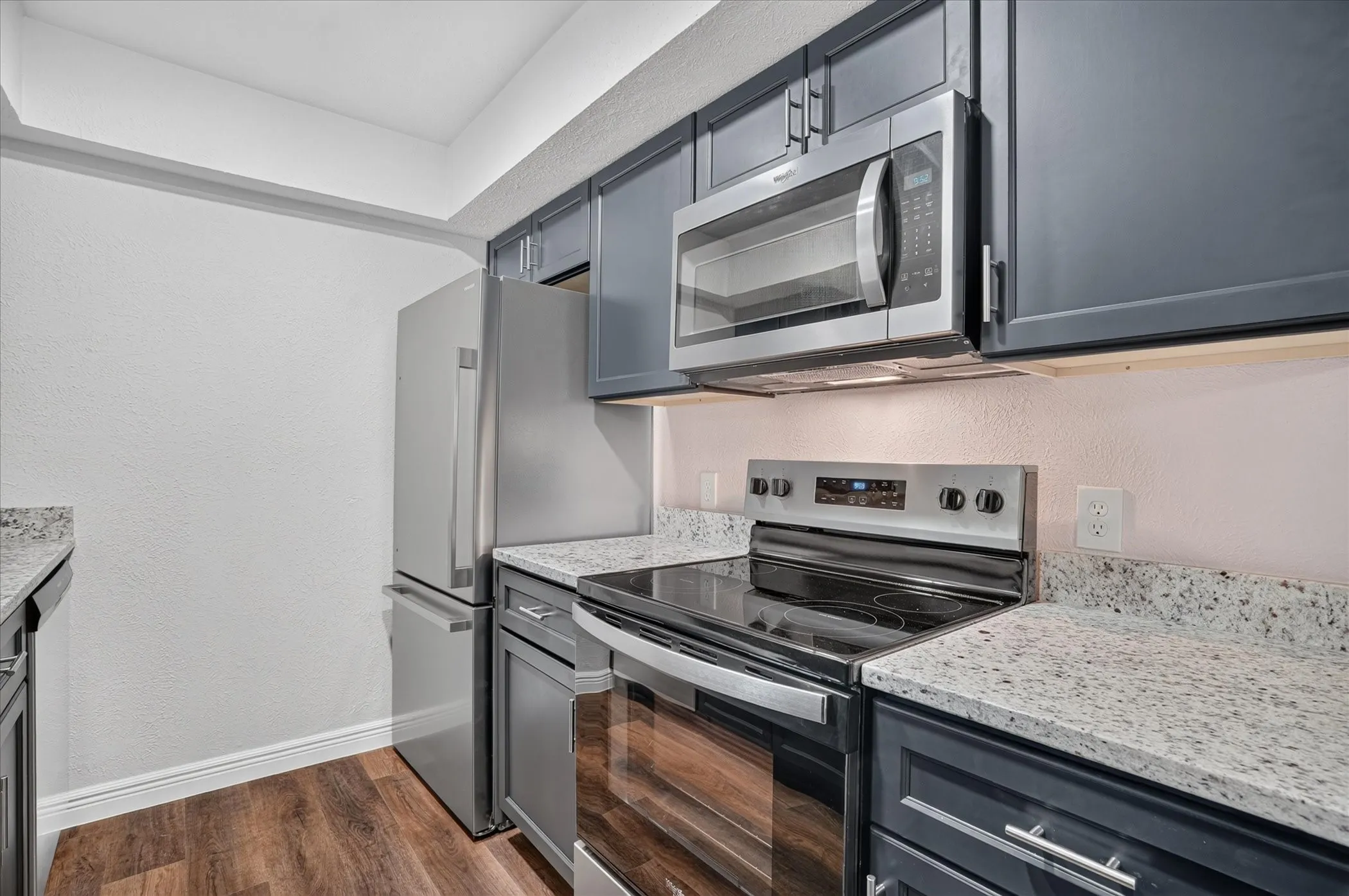 Condominium For Sale in Dallas County , 4573 N O Connor Road 1331, Irving, Texas 75062, 3 Bedroom, 3 Bathroom, 2 Garage spaces, 1,639 Sqft, built in 1975, mls#21384497, Real Estate Agent in Irving, Homes For Sale in Dallas county, Homes For Sale in Irving, Realtor in Irving Texas, Real Estate Brokerage Independent Realty Texas, Luminita Cordes Realtor