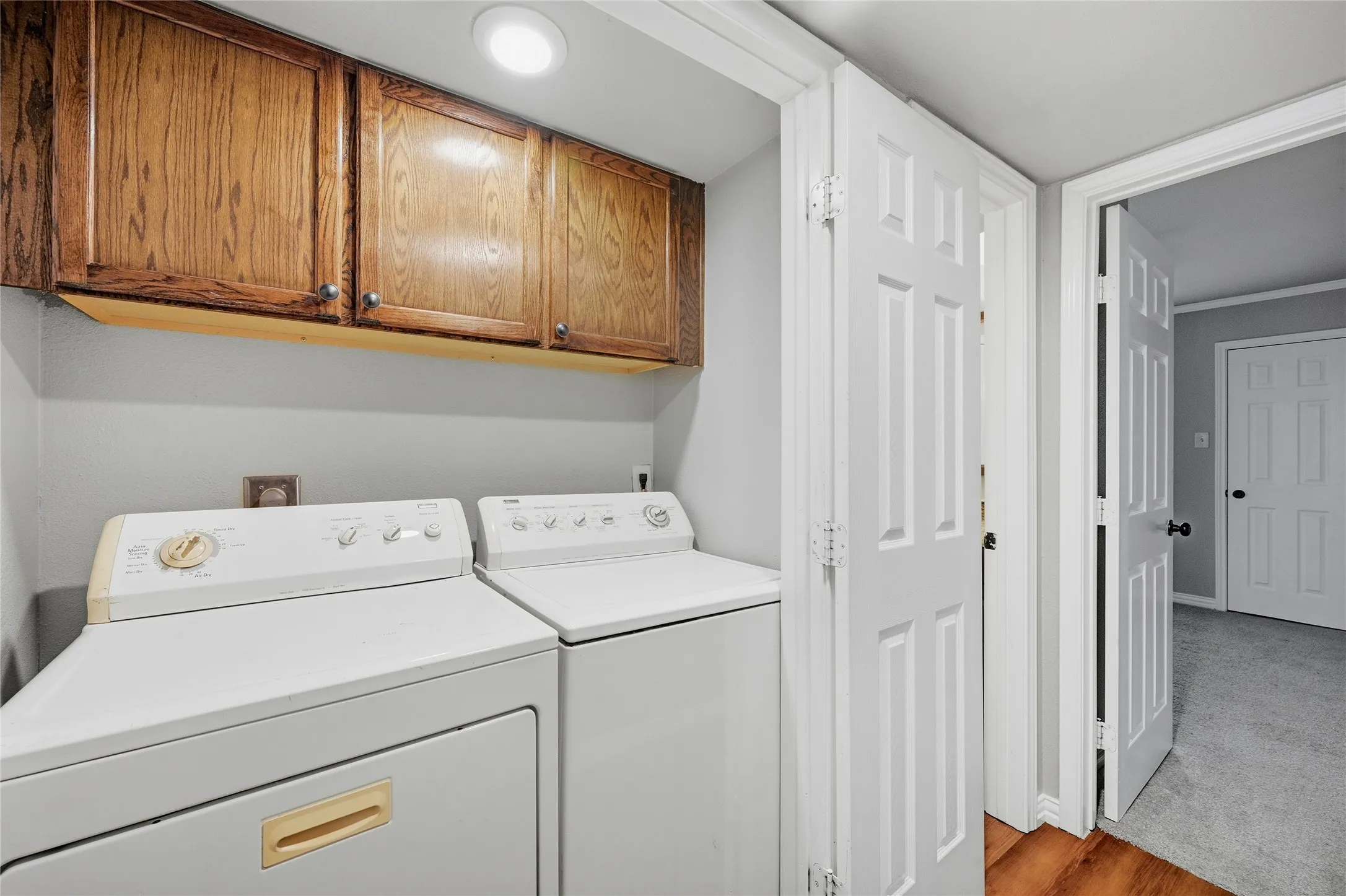 Apartment For Rent in Grayson County , 914 W Washington A, Sherman, Texas 75092, 2 Bedroom, 2 Bathroom, Garage spaces, 1,155 Sqft, built in 1983, mls#21384549, Real Estate Agent in Sherman, Homes For Rent in Grayson county, Homes For Rent in Sherman, Realtor in Sherman Texas, Real Estate Brokerage Independent Realty Texas, Luminita Cordes Realtor