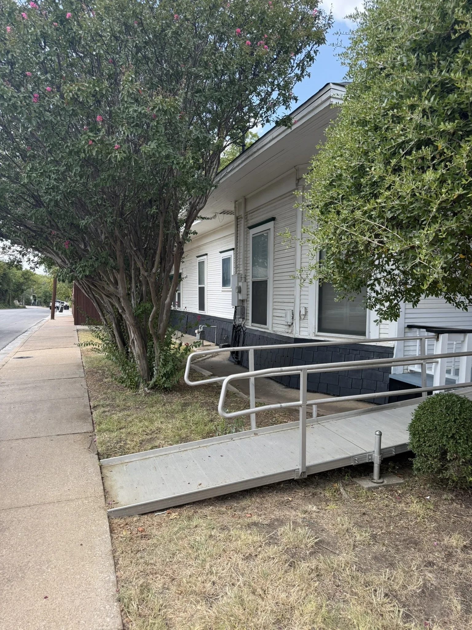 Office For Sale in Parker County , 107 N Alamo Street, Weatherford, Texas 76086, 0, 0, Garage spaces, 0 Sqft, built in 1900, mls#21381784, Real Estate Agent in Weatherford, Homes For Sale in Parker county, Homes For Sale in Weatherford, Realtor in Weatherford Texas, Real Estate Brokerage Independent Realty Texas, Luminita Cordes Realtor