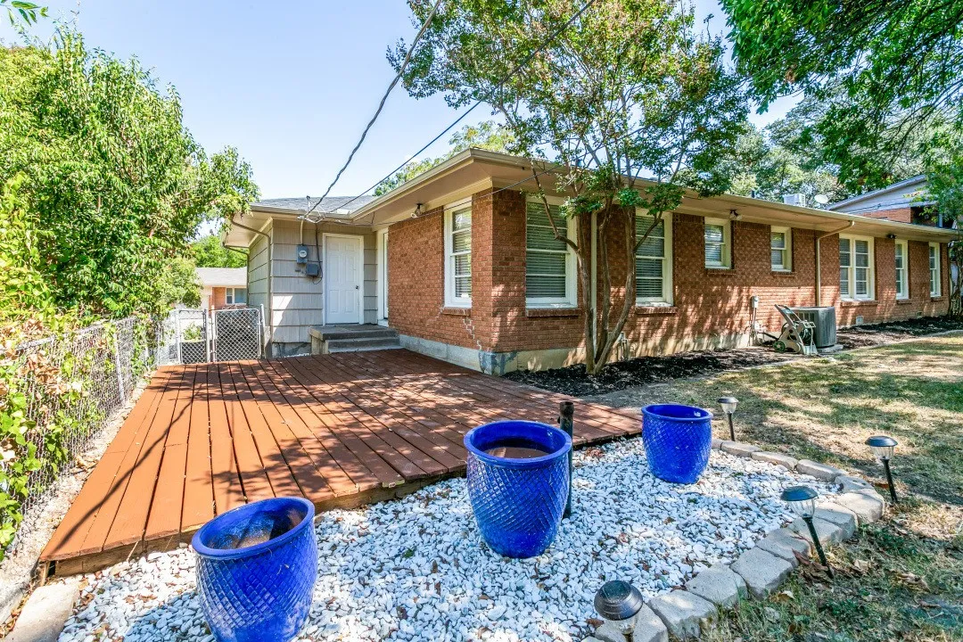 Single Family Residence For Sale in Tarrant County , 3401 Creston Avenue, Fort Worth, Texas 76133, 3 Bedroom, 2 Bathroom, 2 Garage spaces, 1,618 Sqft, built in 1953, mls#21381132, Real Estate Agent in Fort Worth, Homes For Sale in Tarrant county, Homes For Sale in Fort Worth, Realtor in Fort Worth Texas, Real Estate Brokerage Independent Realty Texas, Luminita Cordes Realtor