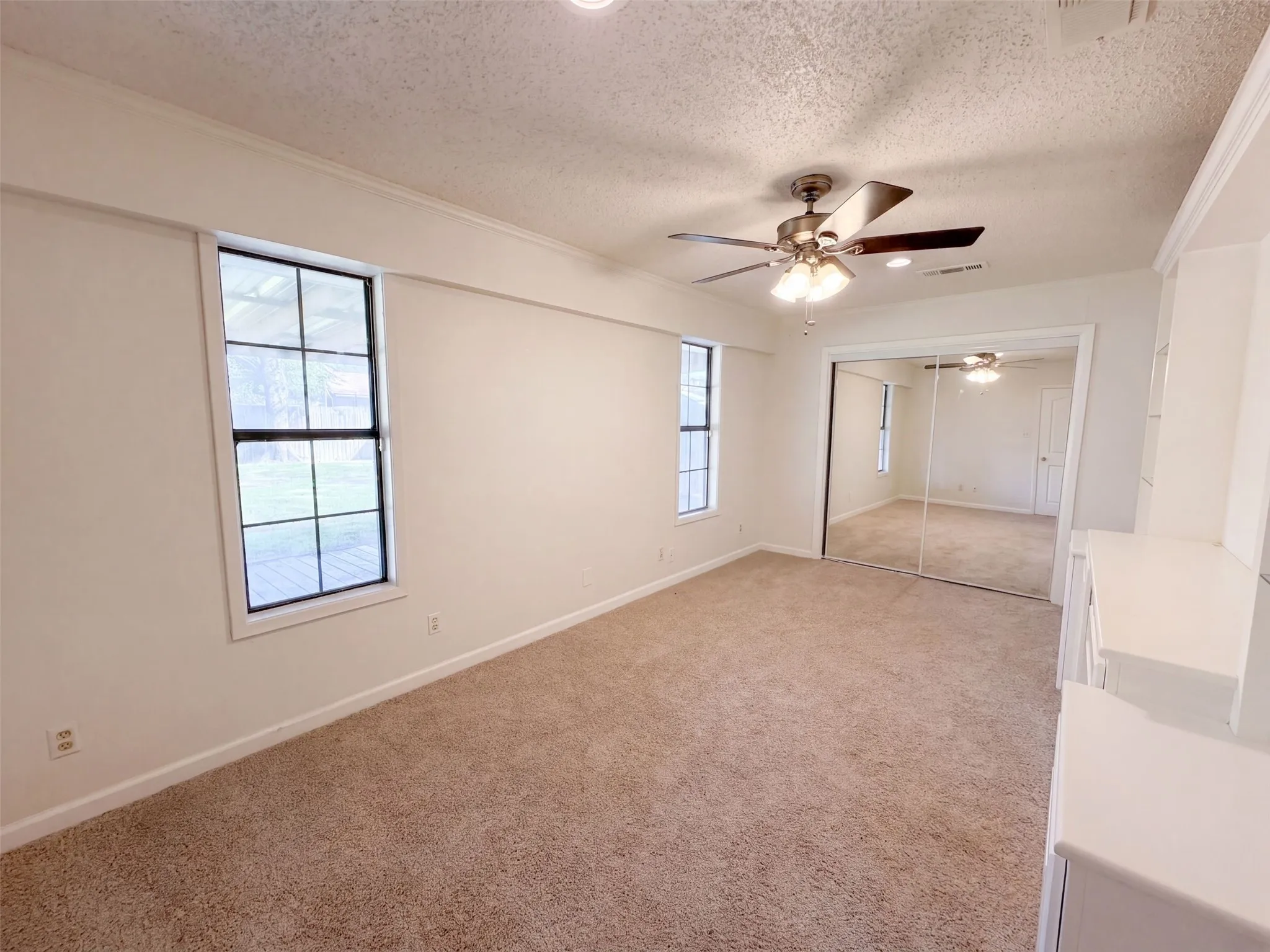 Single Family Residence For Sale in Limestone County , 203 Frost Creek Avenue, Groesbeck, Texas 76642, 4 Bedroom, 2 Bathroom, 2 Garage spaces, 1,689 Sqft, built in 1991, mls#21384566, Real Estate Agent in Groesbeck, Homes For Sale in Limestone county, Homes For Sale in Groesbeck, Realtor in Groesbeck Texas, Real Estate Brokerage Independent Realty Texas, Luminita Cordes Realtor
