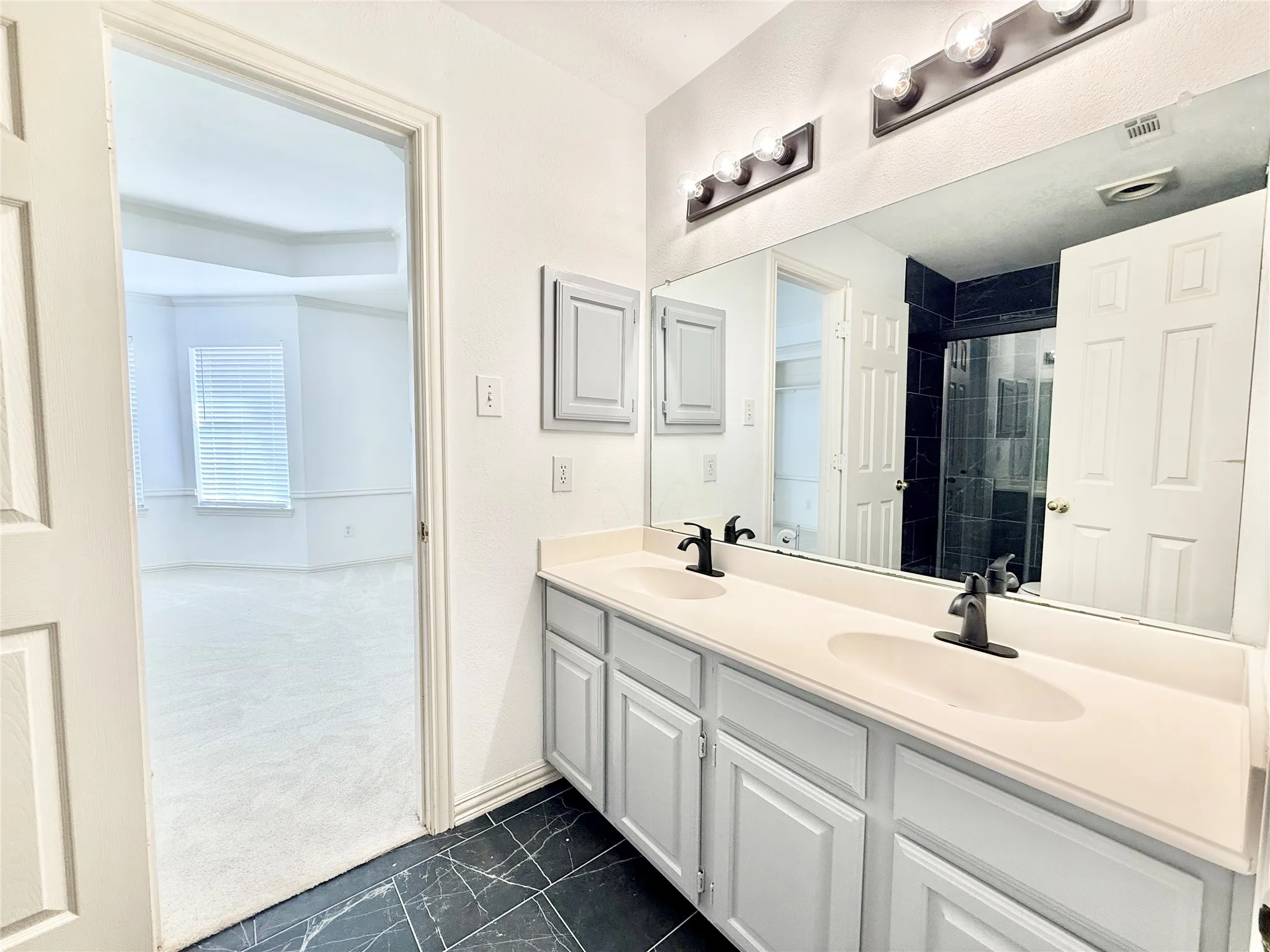 Single Family Residence For Rent in Collin County , 4525 Reunion Drive, Plano, Texas 75024, 4 Bedroom, 4 Bathroom, 2 Garage spaces, 3,270 Sqft, built in 1993, mls#21384453, Real Estate Agent in Plano, Homes For Rent in Collin county, Homes For Rent in Plano, Realtor in Plano Texas, Real Estate Brokerage Independent Realty Texas, Luminita Cordes Realtor