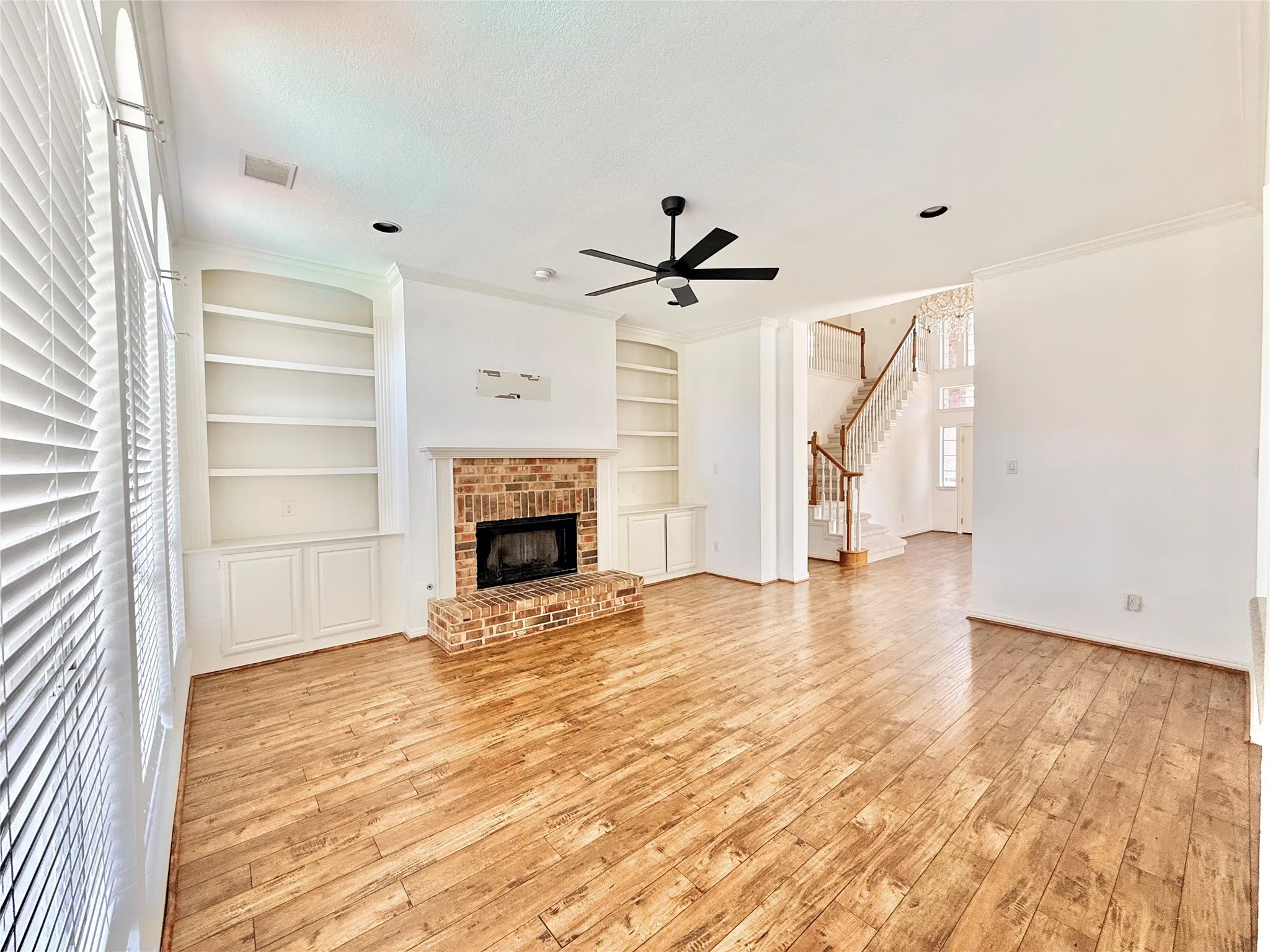 Single Family Residence For Rent in Collin County , 4525 Reunion Drive, Plano, Texas 75024, 4 Bedroom, 4 Bathroom, 2 Garage spaces, 3,270 Sqft, built in 1993, mls#21384453, Real Estate Agent in Plano, Homes For Rent in Collin county, Homes For Rent in Plano, Realtor in Plano Texas, Real Estate Brokerage Independent Realty Texas, Luminita Cordes Realtor