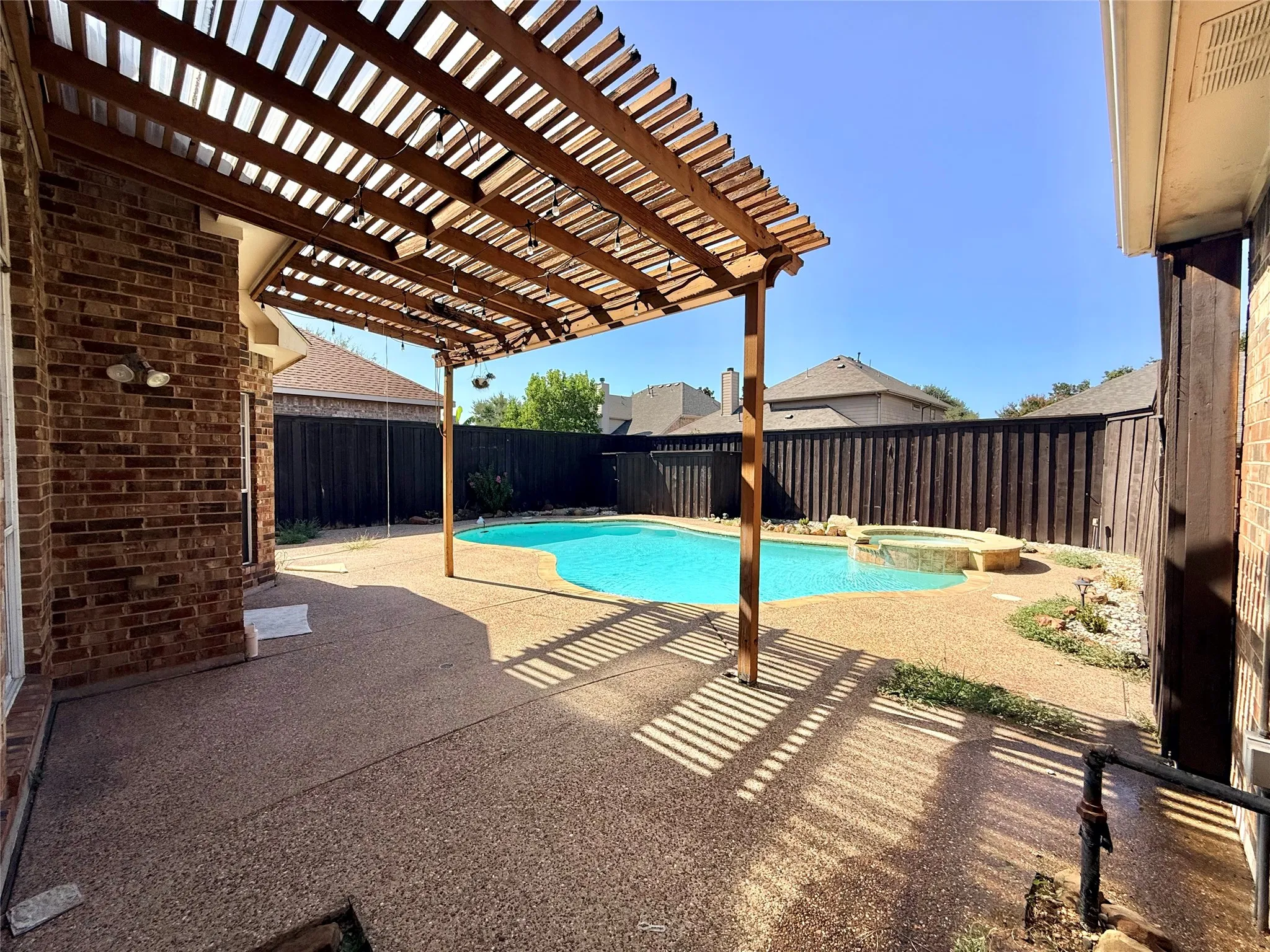 Single Family Residence For Rent in Collin County , 4525 Reunion Drive, Plano, Texas 75024, 4 Bedroom, 4 Bathroom, 2 Garage spaces, 3,270 Sqft, built in 1993, mls#21384453, Real Estate Agent in Plano, Homes For Rent in Collin county, Homes For Rent in Plano, Realtor in Plano Texas, Real Estate Brokerage Independent Realty Texas, Luminita Cordes Realtor