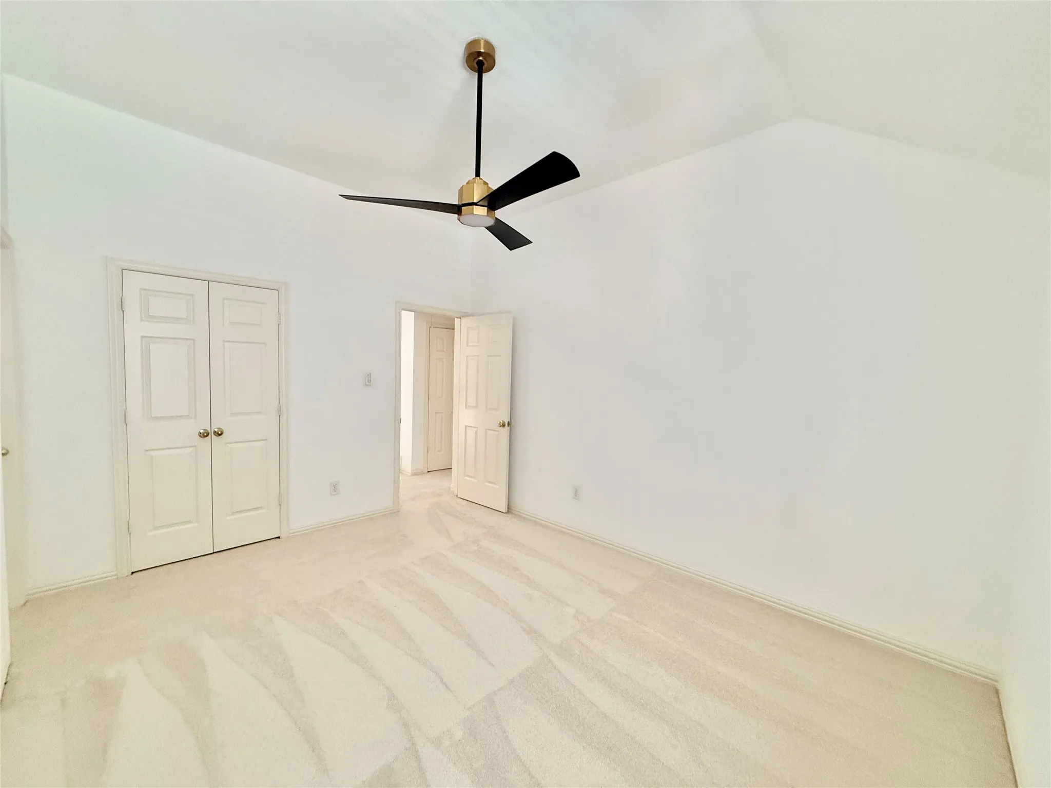 Single Family Residence For Rent in Collin County , 4525 Reunion Drive, Plano, Texas 75024, 4 Bedroom, 4 Bathroom, 2 Garage spaces, 3,270 Sqft, built in 1993, mls#21384453, Real Estate Agent in Plano, Homes For Rent in Collin county, Homes For Rent in Plano, Realtor in Plano Texas, Real Estate Brokerage Independent Realty Texas, Luminita Cordes Realtor