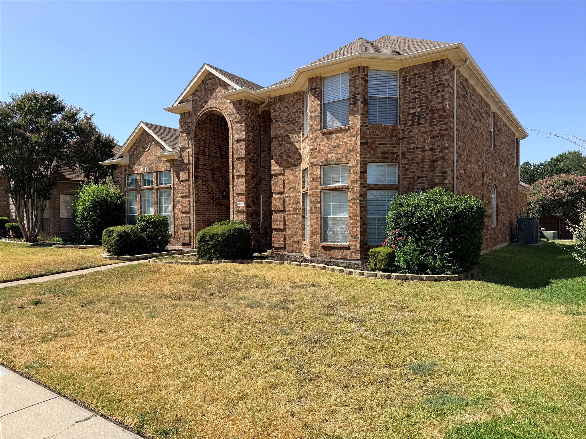 Single Family Residence For Rent in Collin County , 4525 Reunion Drive, Plano, Texas 75024, 4 Bedroom, 4 Bathroom, 2 Garage spaces, 3,270 Sqft, built in 1993, mls#21384453, Real Estate Agent in Plano, Homes For Rent in Collin county, Homes For Rent in Plano, Realtor in Plano Texas, Real Estate Brokerage Independent Realty Texas, Luminita Cordes Realtor