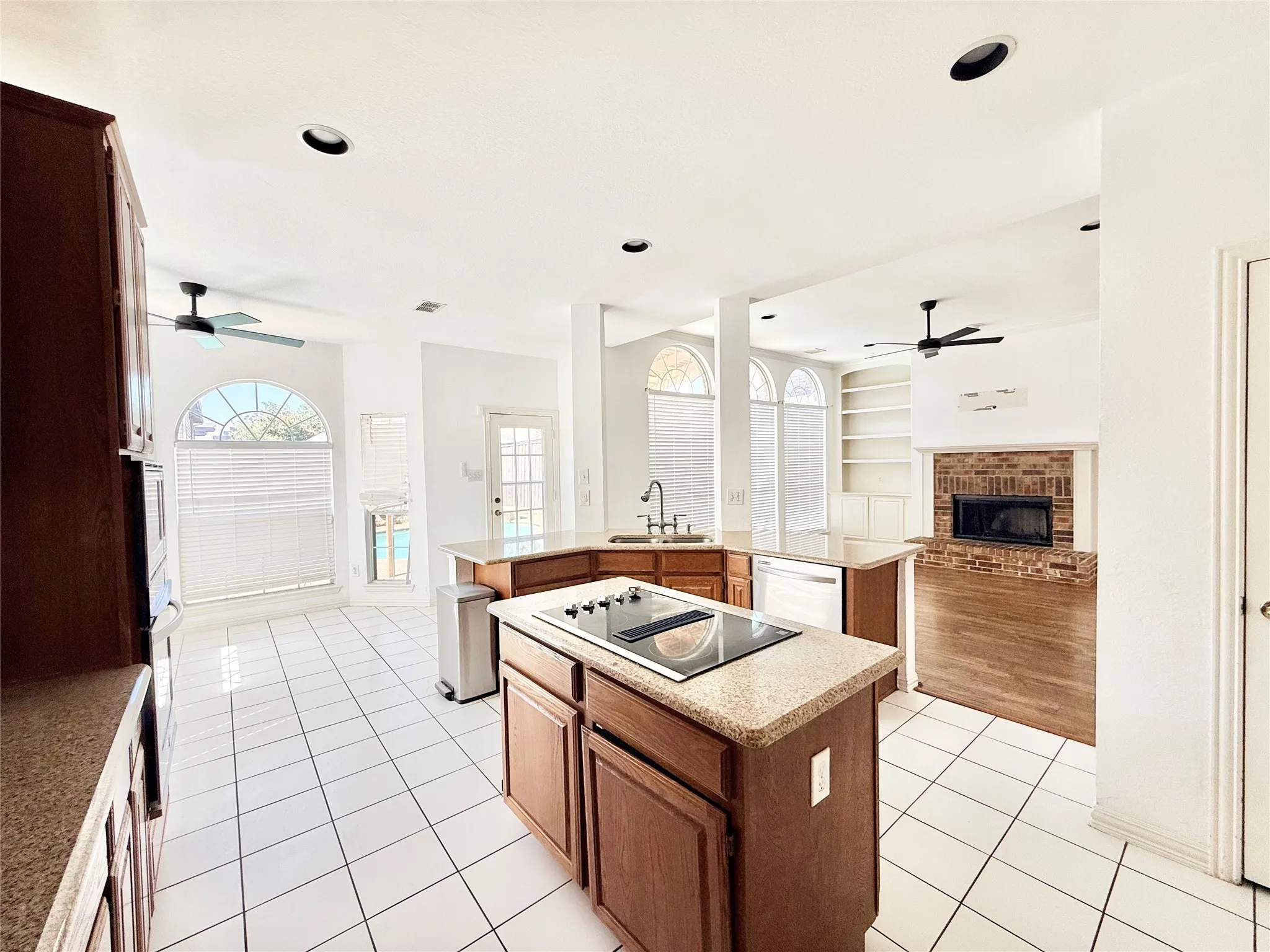 Single Family Residence For Rent in Collin County , 4525 Reunion Drive, Plano, Texas 75024, 4 Bedroom, 4 Bathroom, 2 Garage spaces, 3,270 Sqft, built in 1993, mls#21384453, Real Estate Agent in Plano, Homes For Rent in Collin county, Homes For Rent in Plano, Realtor in Plano Texas, Real Estate Brokerage Independent Realty Texas, Luminita Cordes Realtor