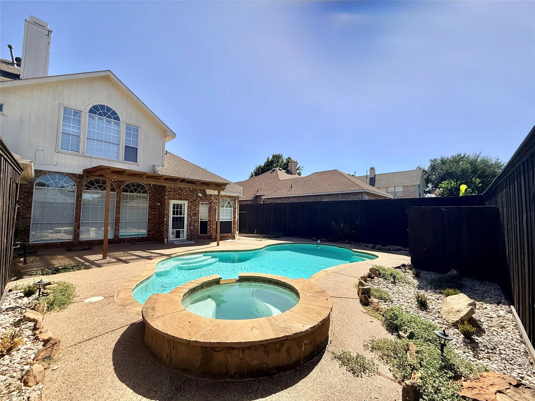 Single Family Residence For Rent in Collin County , 4525 Reunion Drive, Plano, Texas 75024, 4 Bedroom, 4 Bathroom, 2 Garage spaces, 3,270 Sqft, built in 1993, mls#21384453, Real Estate Agent in Plano, Homes For Rent in Collin county, Homes For Rent in Plano, Realtor in Plano Texas, Real Estate Brokerage Independent Realty Texas, Luminita Cordes Realtor