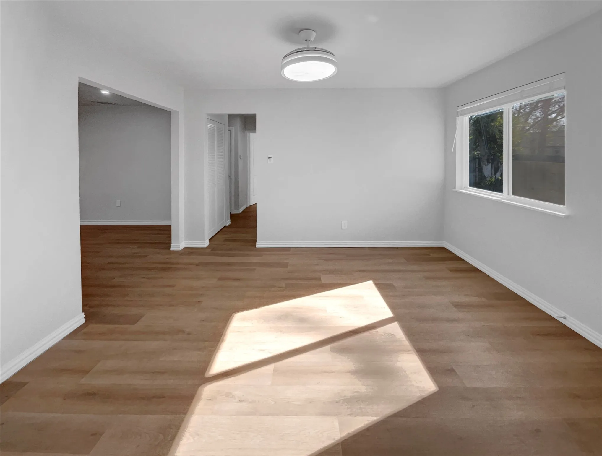 Single Family Residence For Sale in Dallas County , 9618 Tamalpais Drive, Dallas, Texas 75217, 3 Bedroom, 2 Bathroom, 2 Garage spaces, 1,387 Sqft, built in 1961, mls#21384577, Real Estate Agent in Dallas, Homes For Sale in Dallas county, Homes For Sale in Dallas, Realtor in Dallas Texas, Real Estate Brokerage Independent Realty Texas, Luminita Cordes Realtor