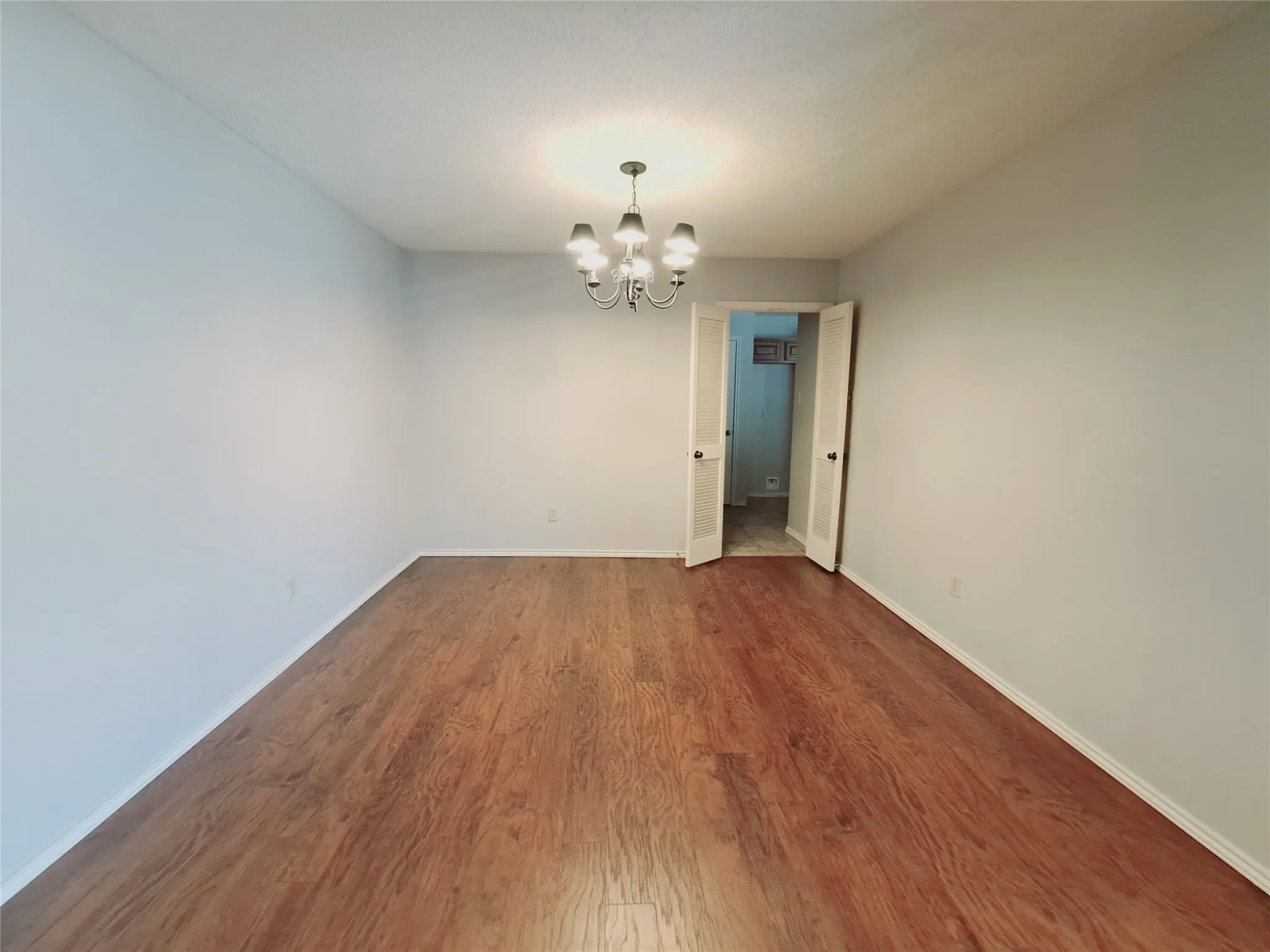 Duplex For Rent in Denton County , 3917 Saint Christopher Lane, Dallas, Texas 75287, 3 Bedroom, 2 Bathroom, 2 Garage spaces, 2,344 Sqft, built in 1984, mls#21384584, Real Estate Agent in Dallas, Homes For Rent in Denton county, Homes For Rent in Dallas, Realtor in Dallas Texas, Real Estate Brokerage Independent Realty Texas, Luminita Cordes Realtor