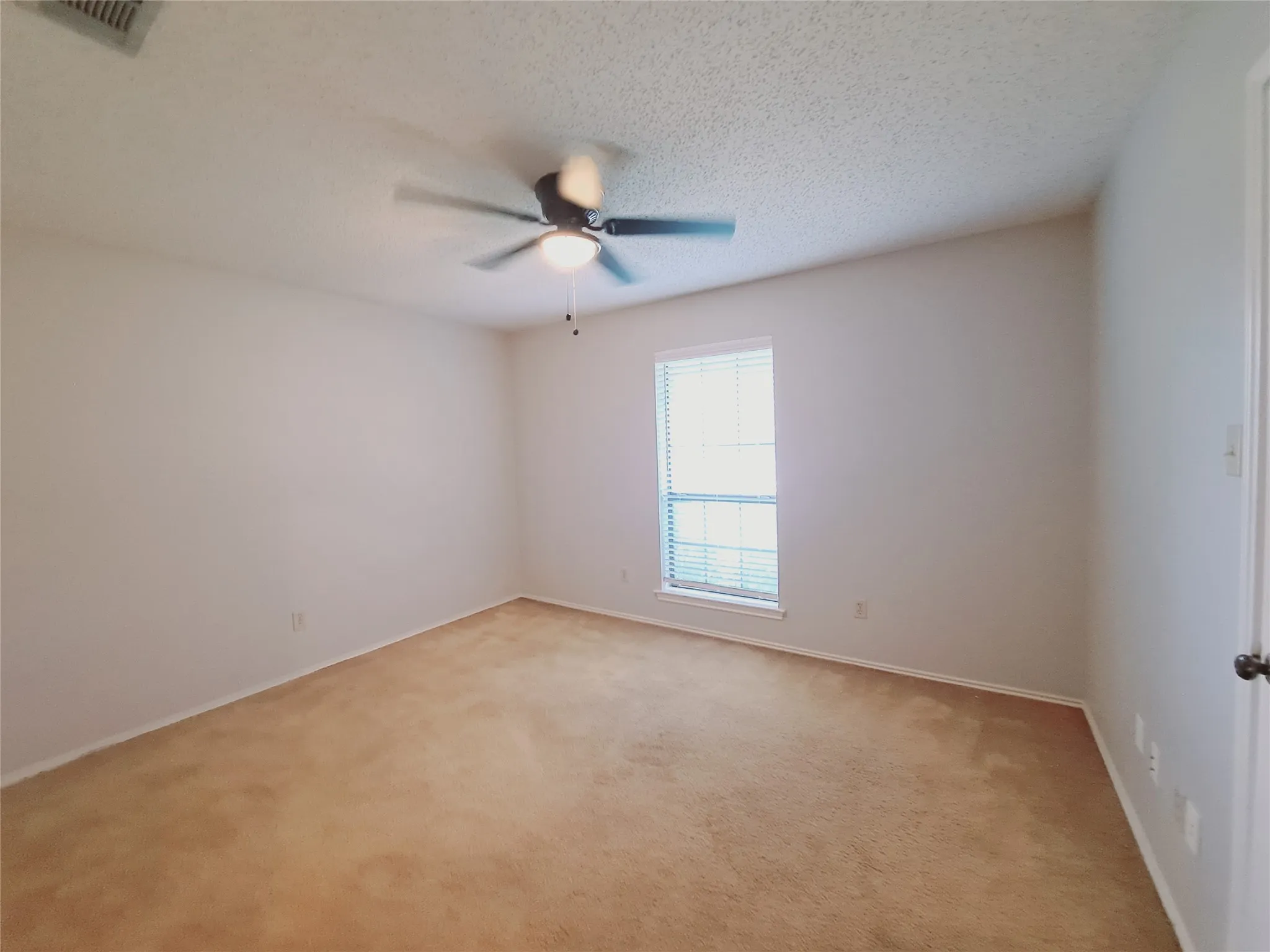 Duplex For Rent in Denton County , 3917 Saint Christopher Lane, Dallas, Texas 75287, 3 Bedroom, 2 Bathroom, 2 Garage spaces, 2,344 Sqft, built in 1984, mls#21384584, Real Estate Agent in Dallas, Homes For Rent in Denton county, Homes For Rent in Dallas, Realtor in Dallas Texas, Real Estate Brokerage Independent Realty Texas, Luminita Cordes Realtor