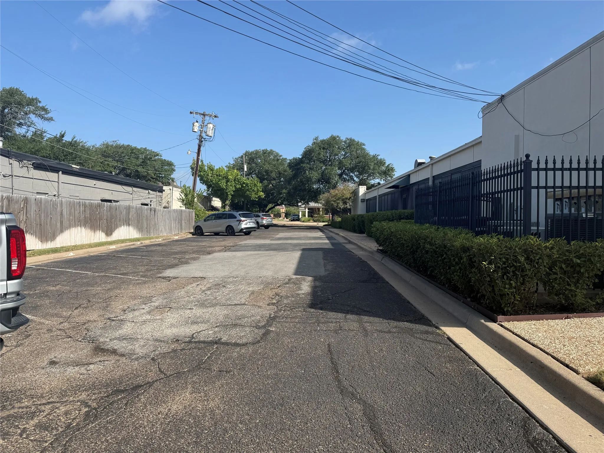 Office For Sale in Mc Lennan County , 1600 Lake Air Drive, Waco, Texas 76710, 0, 0, Garage spaces, 0 Sqft, built in 1976, mls#21384542, Real Estate Agent in Waco, Homes For Sale in Mc Lennan county, Homes For Sale in Waco, Realtor in Waco Texas, Real Estate Brokerage Independent Realty Texas, Luminita Cordes Realtor