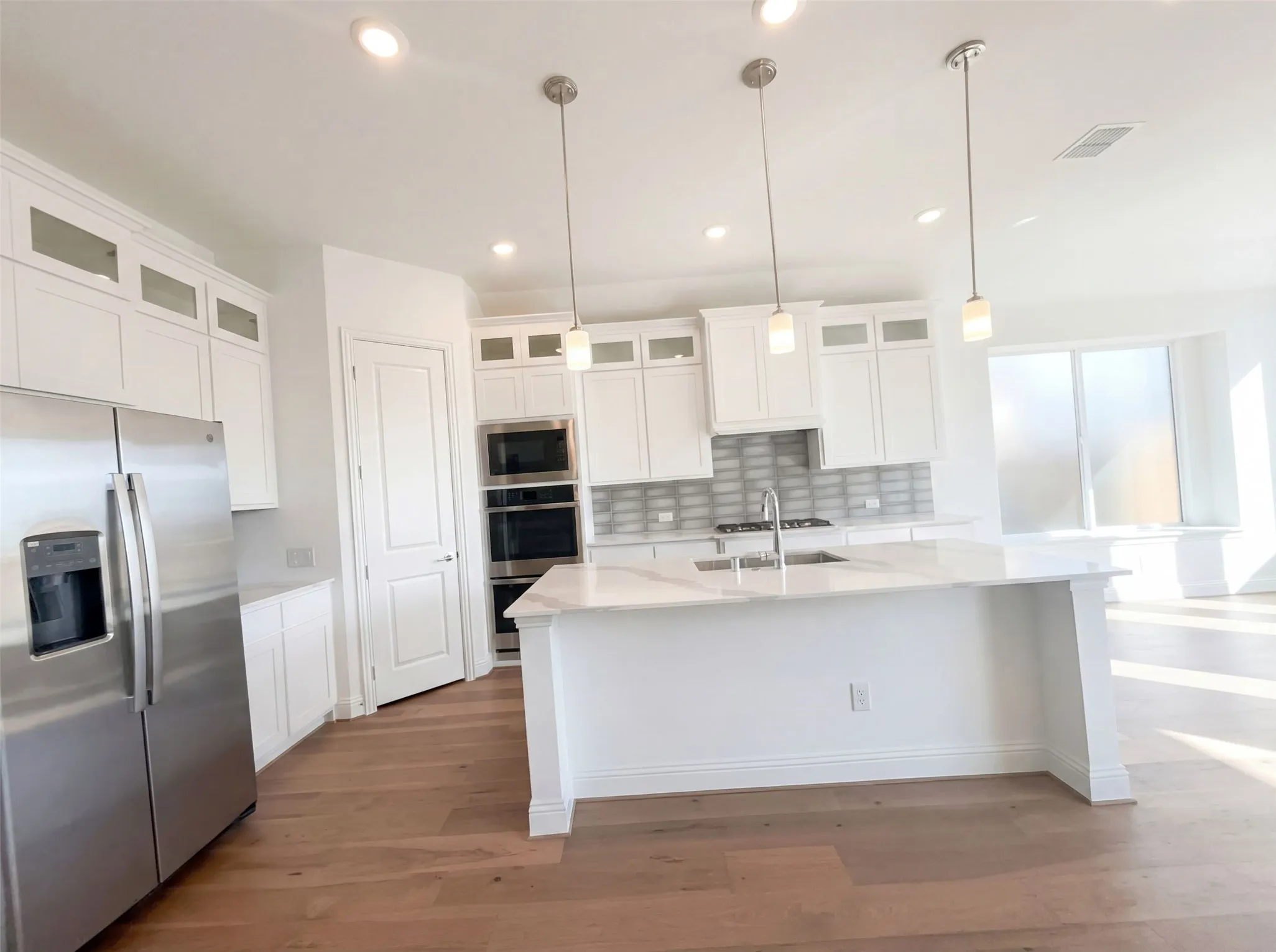 Single Family Residence For Sale in Collin County , 6824 Steiger Trail, Mc Kinney, Texas 75071, 3 Bedroom, 2 Bathroom, 2 Garage spaces, 2,737 Sqft, built in 2025, mls#21384587, Real Estate Agent in Mc Kinney, Homes For Sale in Collin county, Homes For Sale in Mc Kinney, Realtor in Mc Kinney Texas, Real Estate Brokerage Independent Realty Texas, Luminita Cordes Realtor
