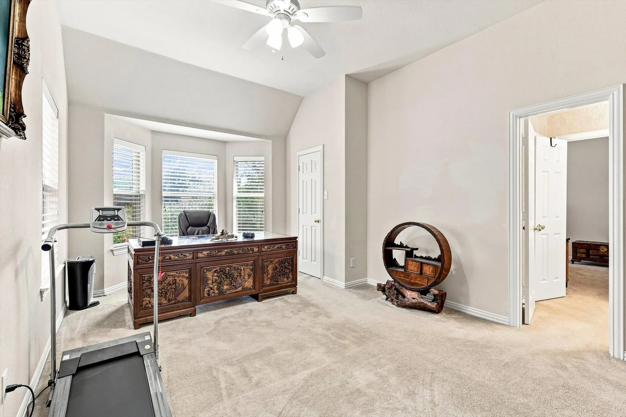 Single Family Residence For Sale in Collin County , 2313 Canyon Creek Drive, Mc Kinney, Texas 75072, 3 Bedroom, 3 Bathroom, 2 Garage spaces, 2,550 Sqft, built in 2002, mls#21381390, Real Estate Agent in Mc Kinney, Homes For Sale in Collin county, Homes For Sale in Mc Kinney, Realtor in Mc Kinney Texas, Real Estate Brokerage Independent Realty Texas, Luminita Cordes Realtor