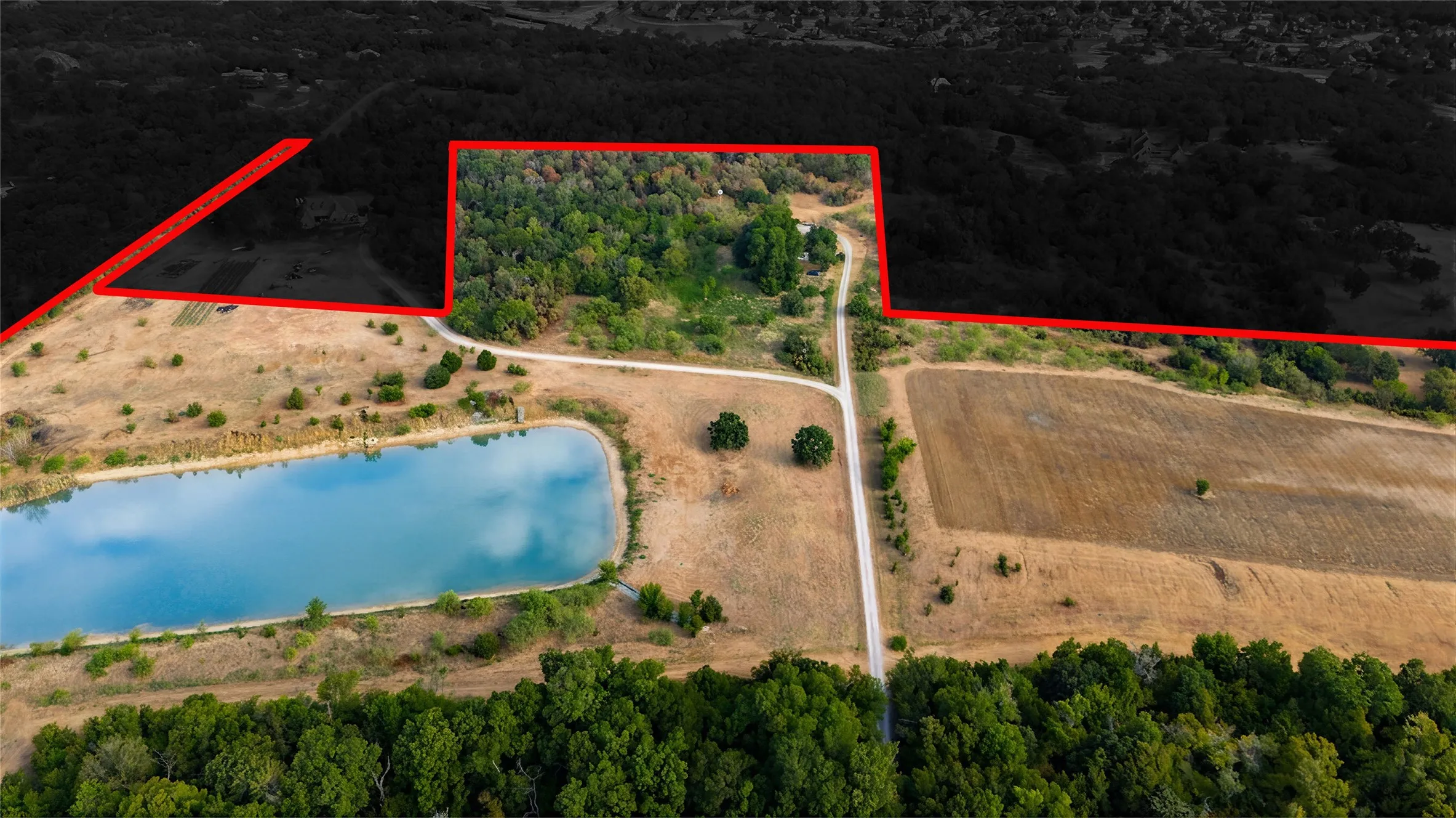 Single Family Residence For Sale in Denton County , 500 Kay Street, Argyle, Texas 76226, 3 Bedroom, 2 Bathroom, Garage spaces, 2,500 Sqft, built in 1917, mls#21379792, Real Estate Agent in Argyle, Homes For Sale in Denton county, Homes For Sale in Argyle, Realtor in Argyle Texas, Real Estate Brokerage Independent Realty Texas, Luminita Cordes Realtor