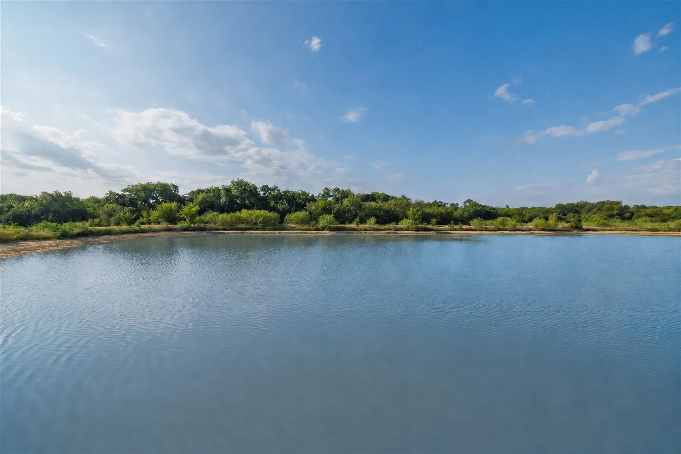 Single Family Residence For Sale in Denton County , 500 Kay Street, Argyle, Texas 76226, 3 Bedroom, 2 Bathroom, Garage spaces, 2,500 Sqft, built in 1917, mls#21379792, Real Estate Agent in Argyle, Homes For Sale in Denton county, Homes For Sale in Argyle, Realtor in Argyle Texas, Real Estate Brokerage Independent Realty Texas, Luminita Cordes Realtor