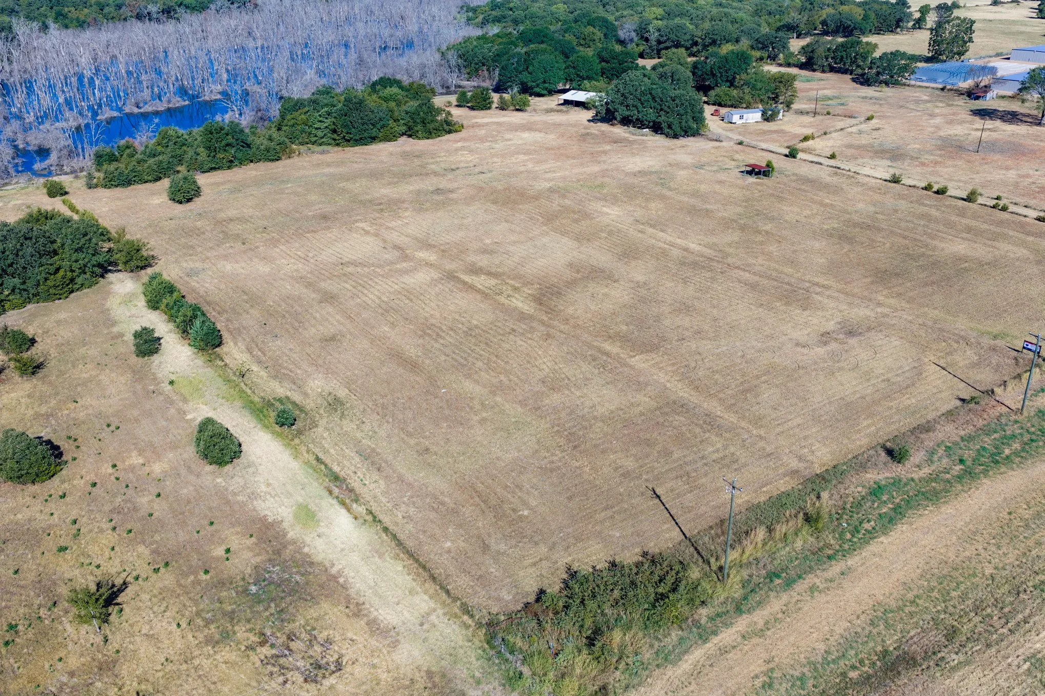 Unimproved Land For Sale in Fannin County , 7355 Fm 897, Telephone, Texas 75488, 0, 0, Garage spaces, 0 Sqft, built in 0, mls#21384592, Real Estate Agent in Telephone, Homes For Sale in Fannin county, Homes For Sale in Telephone, Realtor in Telephone Texas, Real Estate Brokerage Independent Realty Texas, Luminita Cordes Realtor