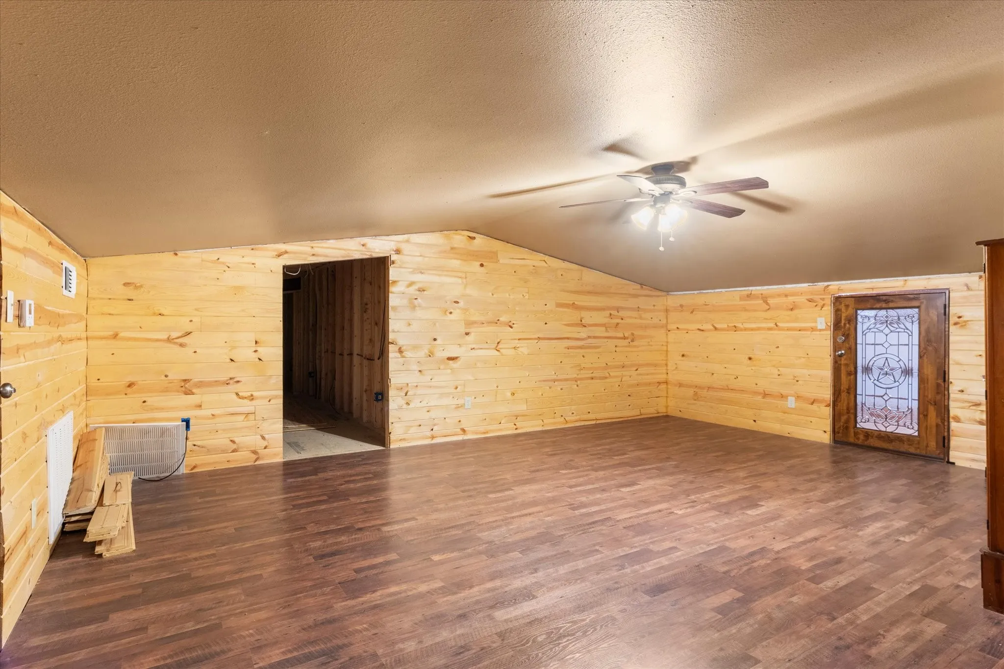 Farm For Sale in Morris County , 355 CR 3301, Omaha, Texas 75571, 3 Bedroom, 2 Bathroom, 3 Garage spaces, 2,400 Sqft, built in 2021, mls#21384507, Real Estate Agent in Omaha, Homes For Sale in Morris county, Homes For Sale in Omaha, Realtor in Omaha Texas, Real Estate Brokerage Independent Realty Texas, Luminita Cordes Realtor