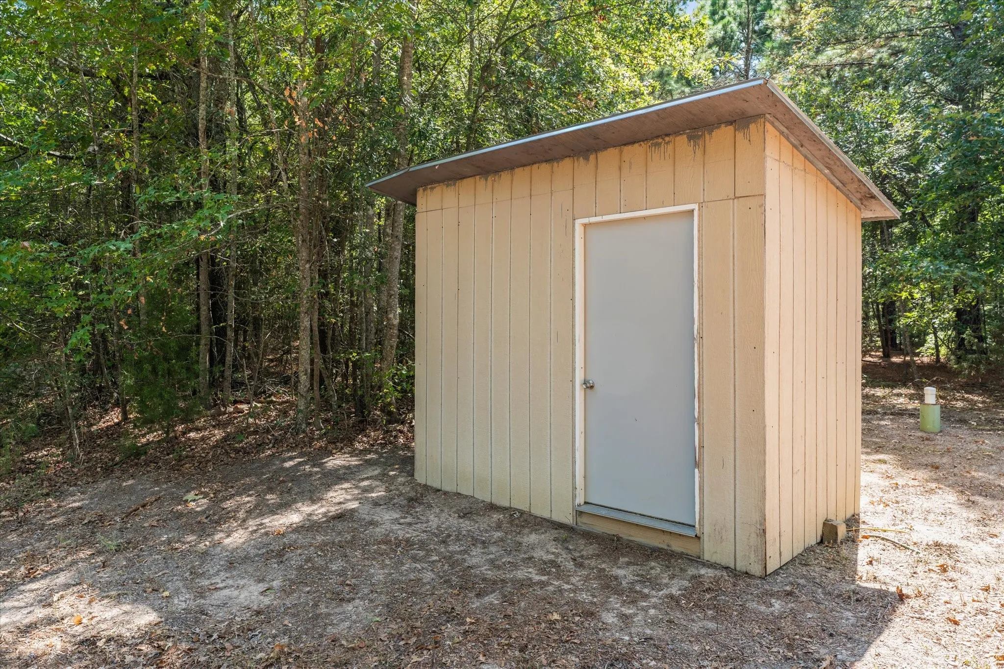 Farm For Sale in Morris County , 355 CR 3301, Omaha, Texas 75571, 3 Bedroom, 2 Bathroom, 3 Garage spaces, 2,400 Sqft, built in 2021, mls#21384507, Real Estate Agent in Omaha, Homes For Sale in Morris county, Homes For Sale in Omaha, Realtor in Omaha Texas, Real Estate Brokerage Independent Realty Texas, Luminita Cordes Realtor